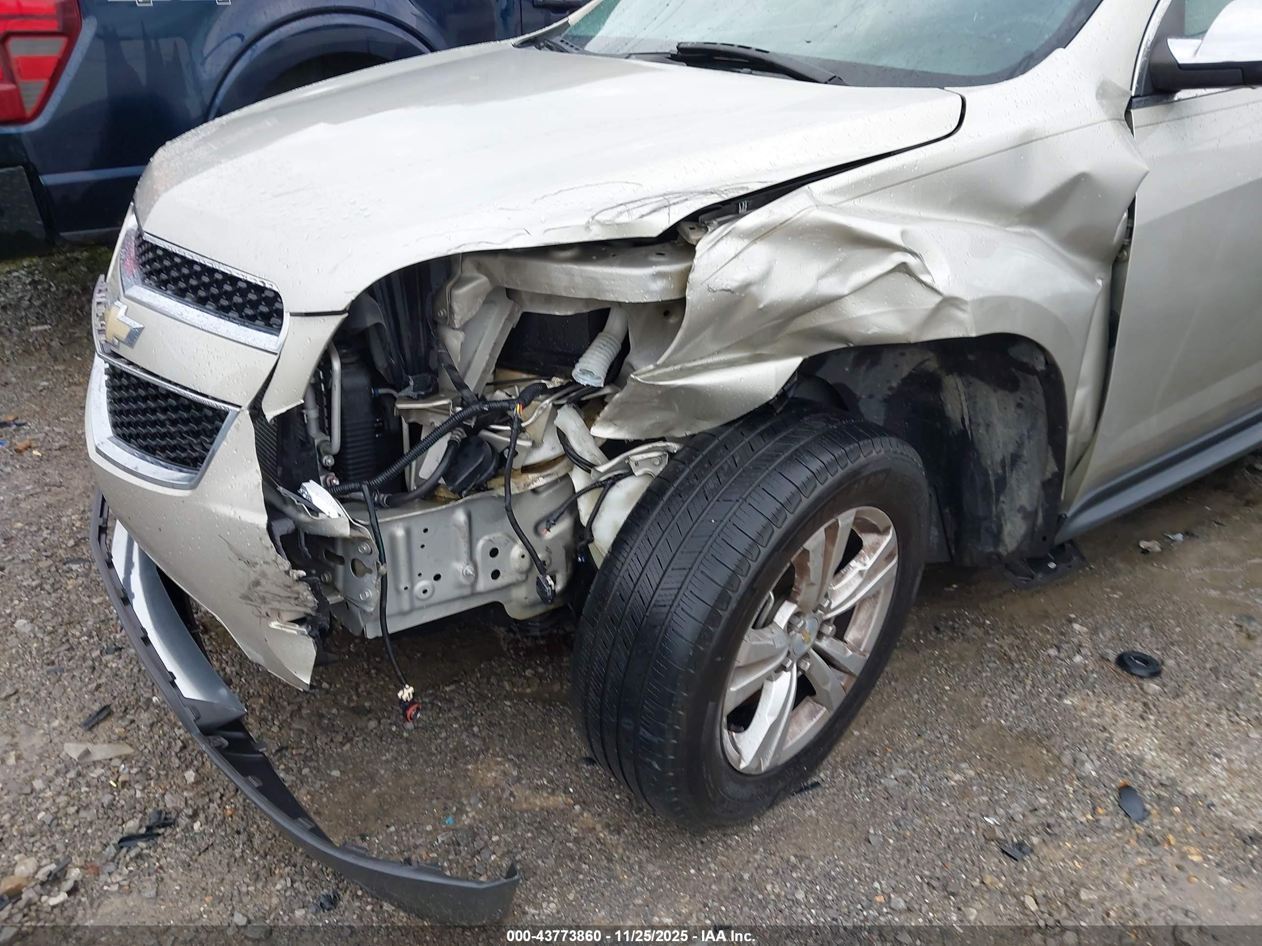 CHEVROLET EQUINOX image 6