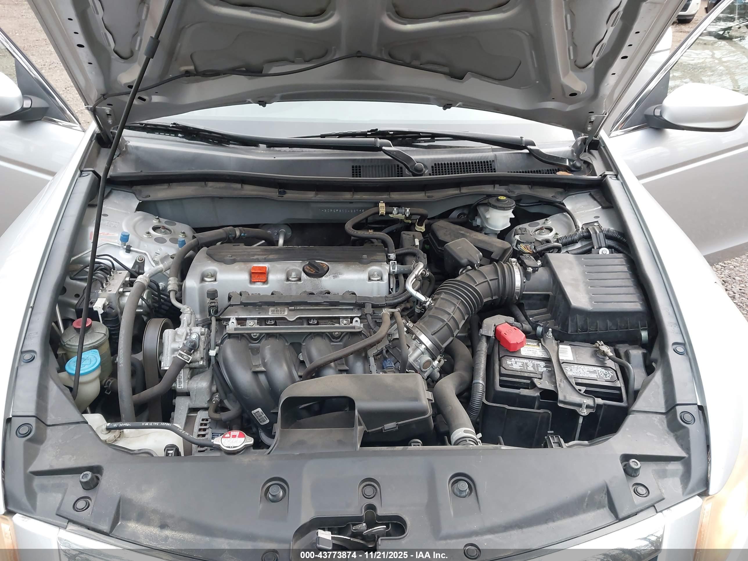 HONDA ACCORD image 10