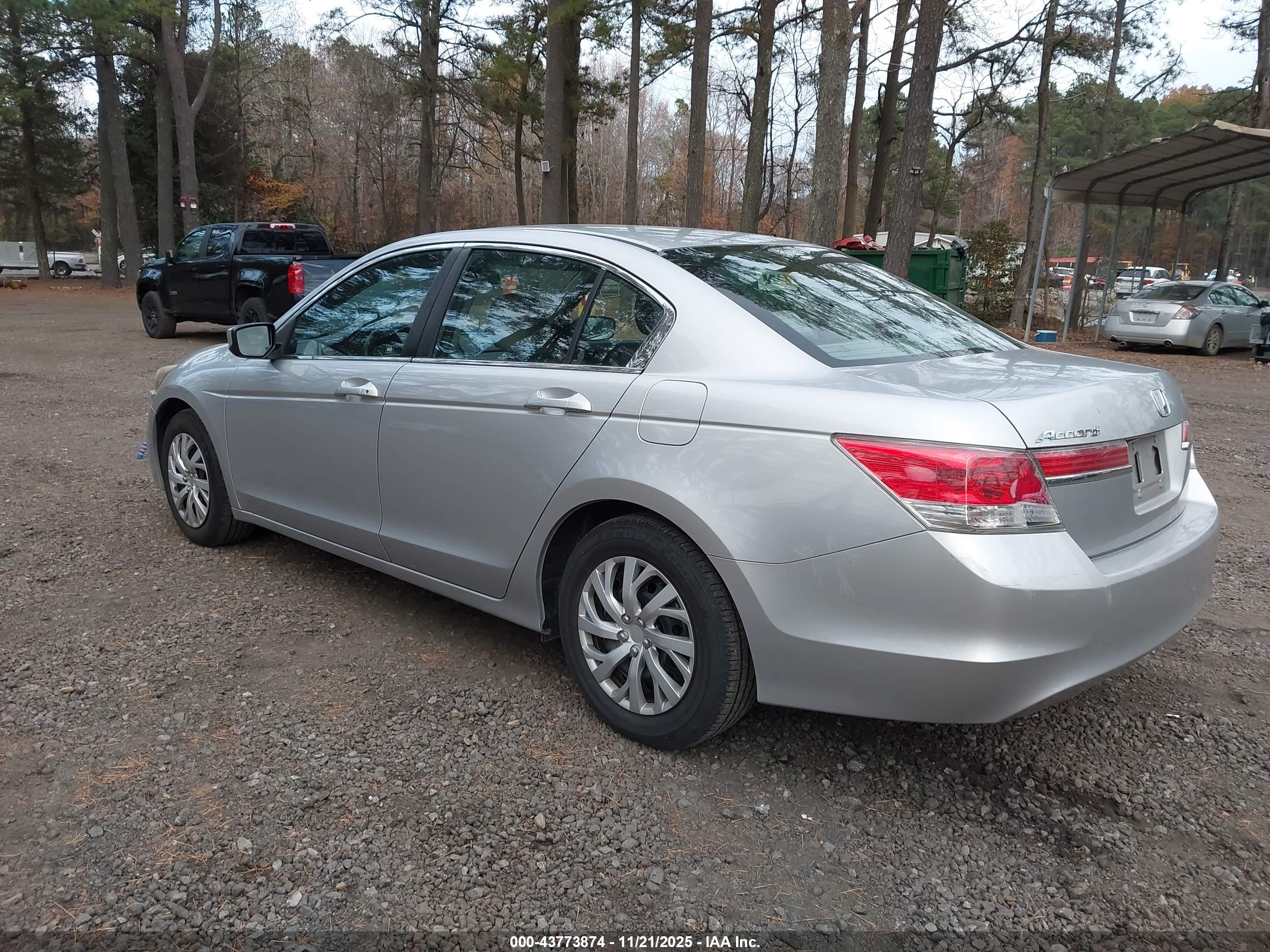 HONDA ACCORD image 3