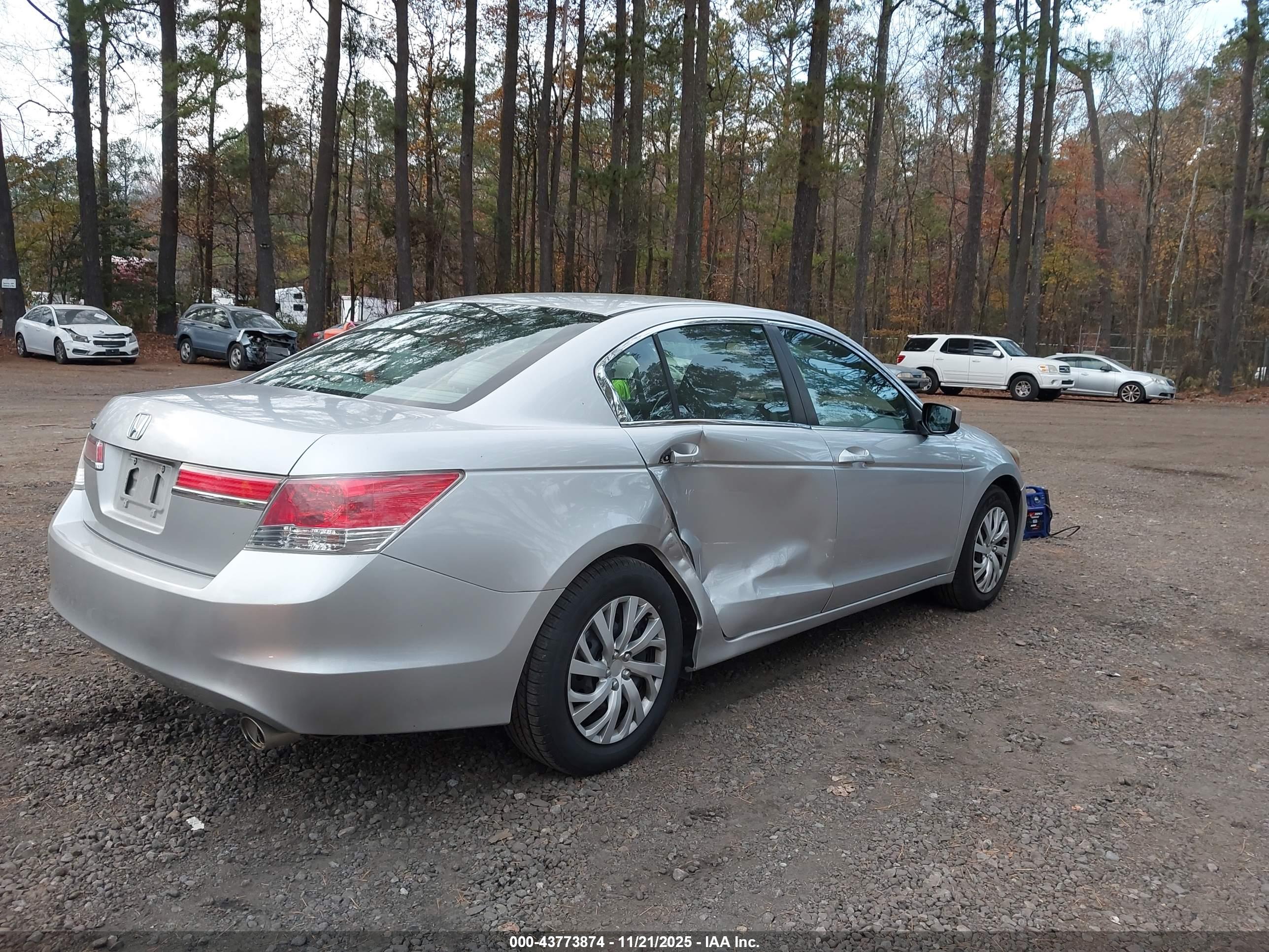 HONDA ACCORD image 4