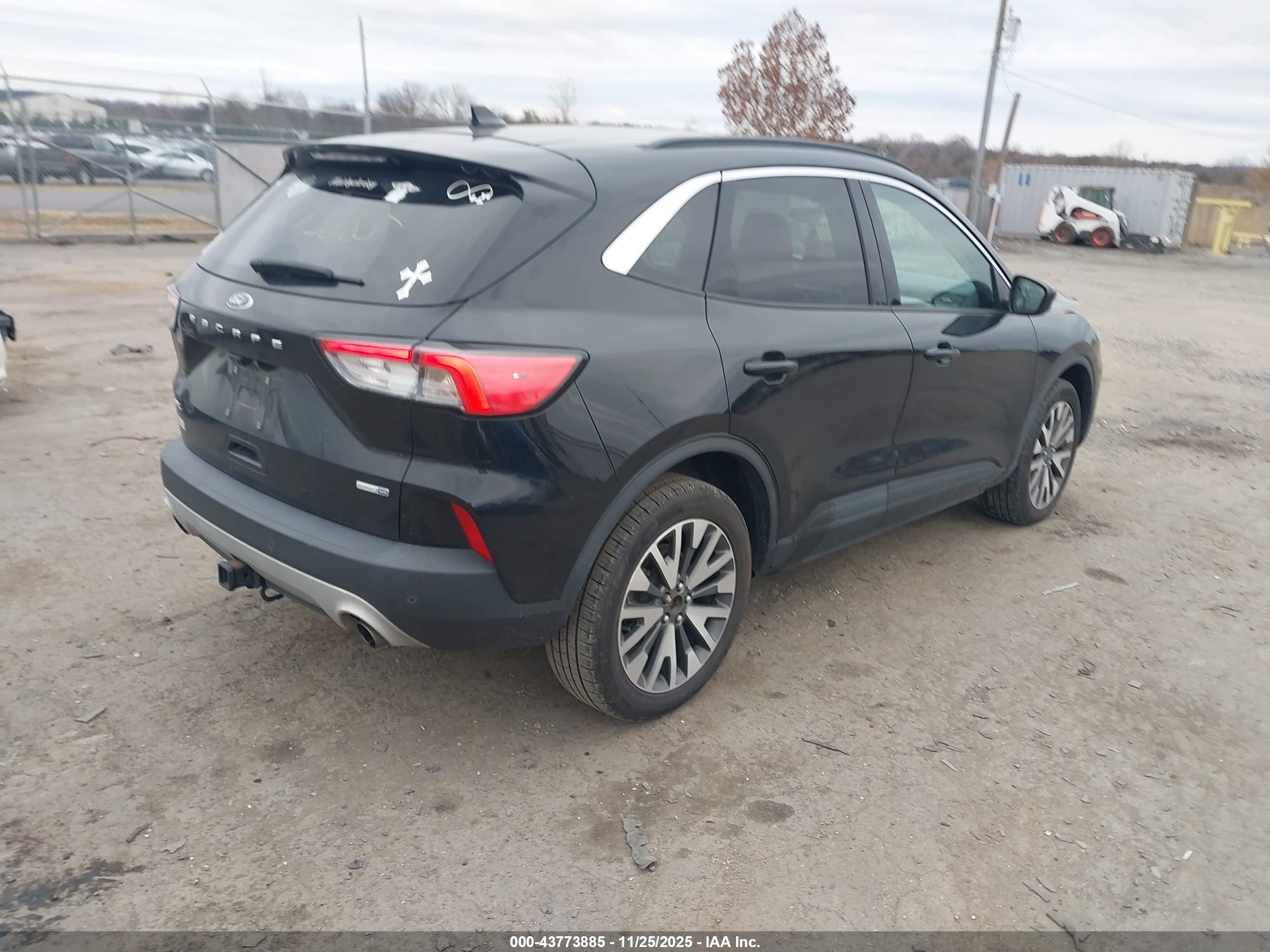 FORD ESCAPE image 4