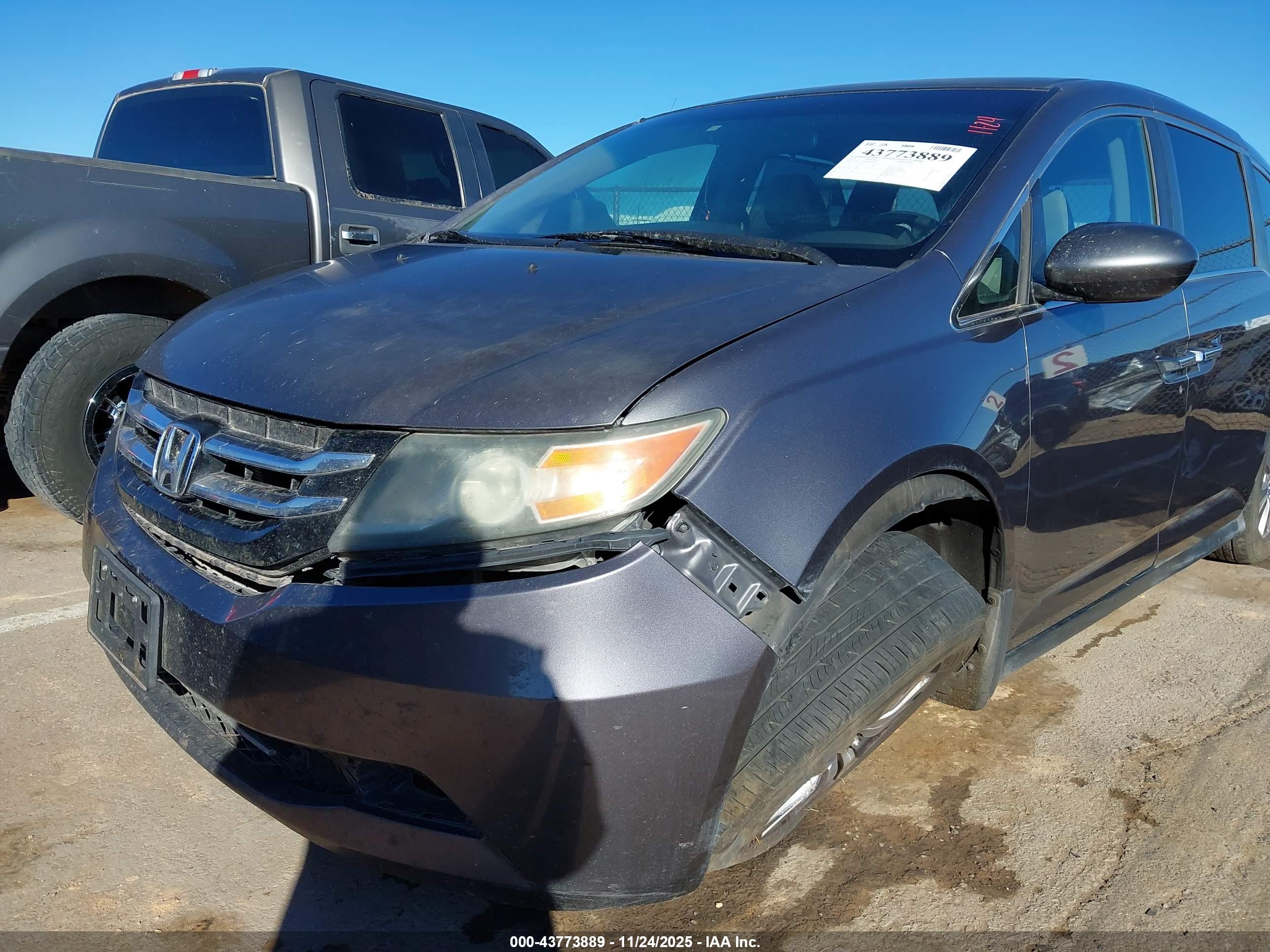 HONDA ODYSSEY image 6
