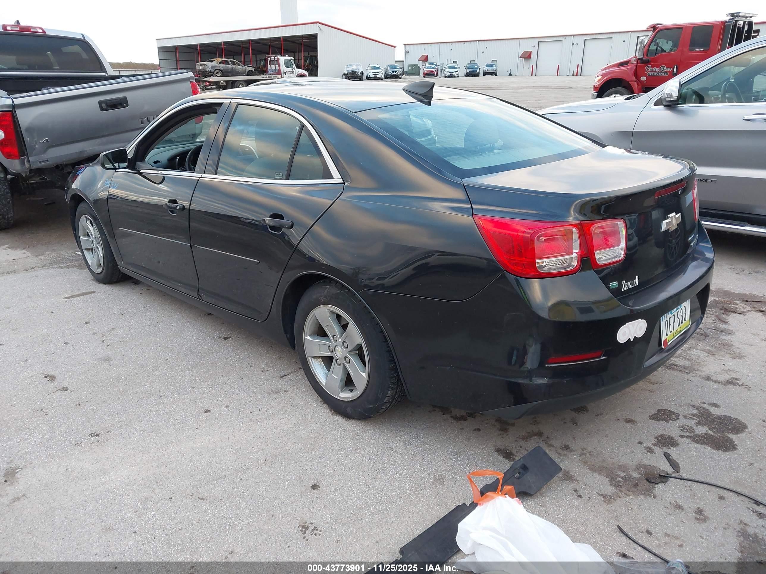 CHEVROLET MALIBU image 3