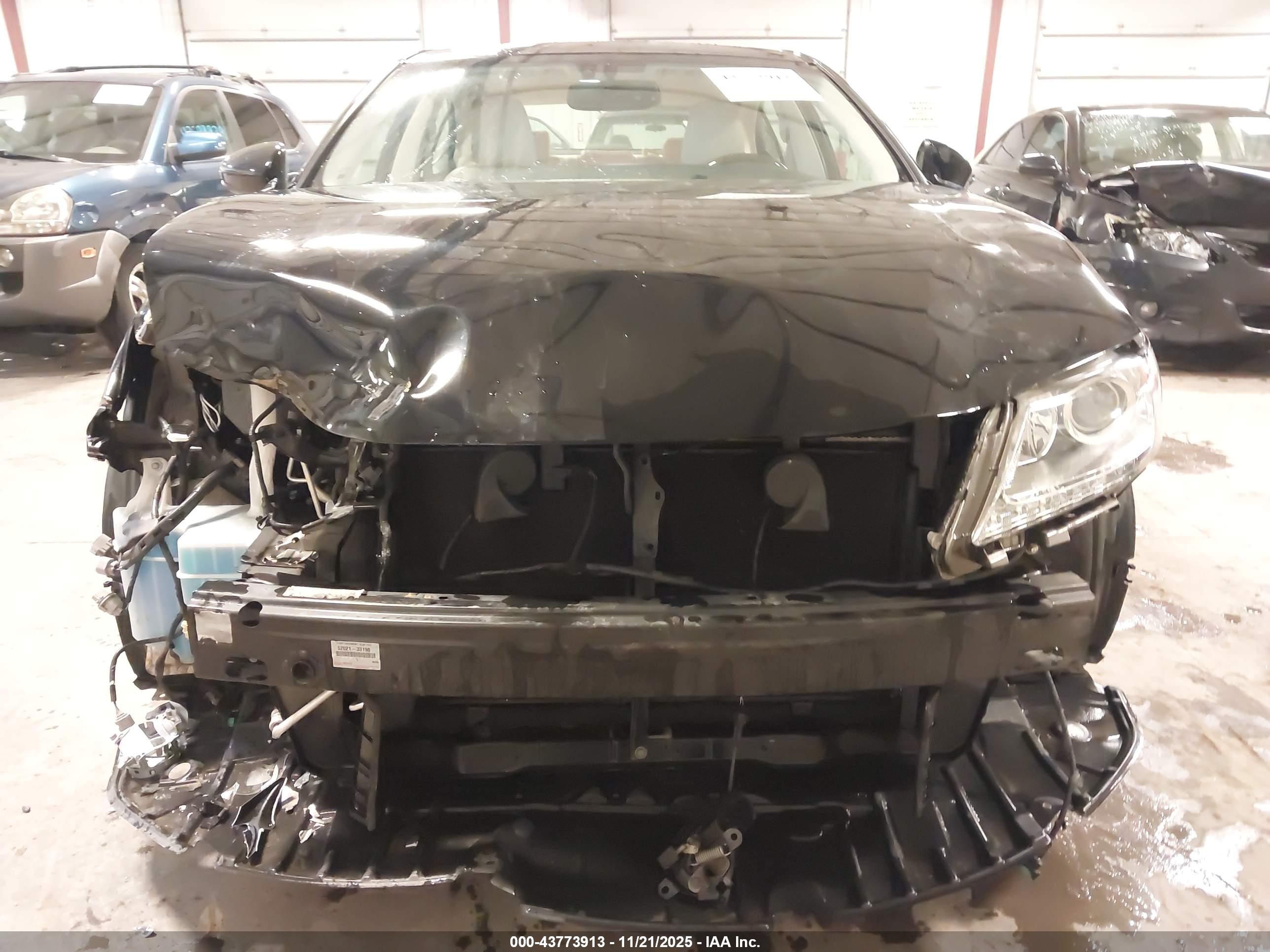 LEXUS ES image 6