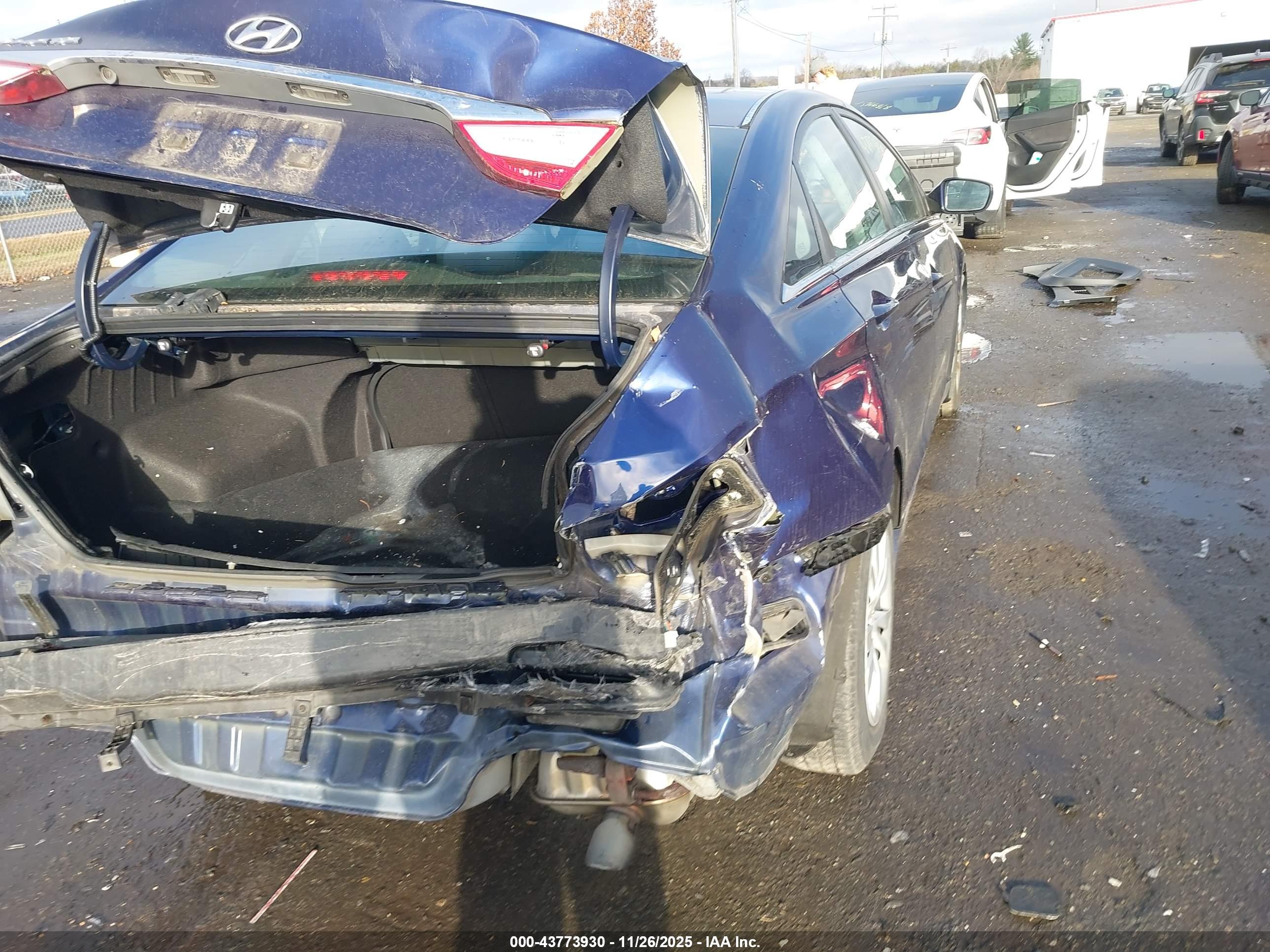 HYUNDAI SONATA image 6