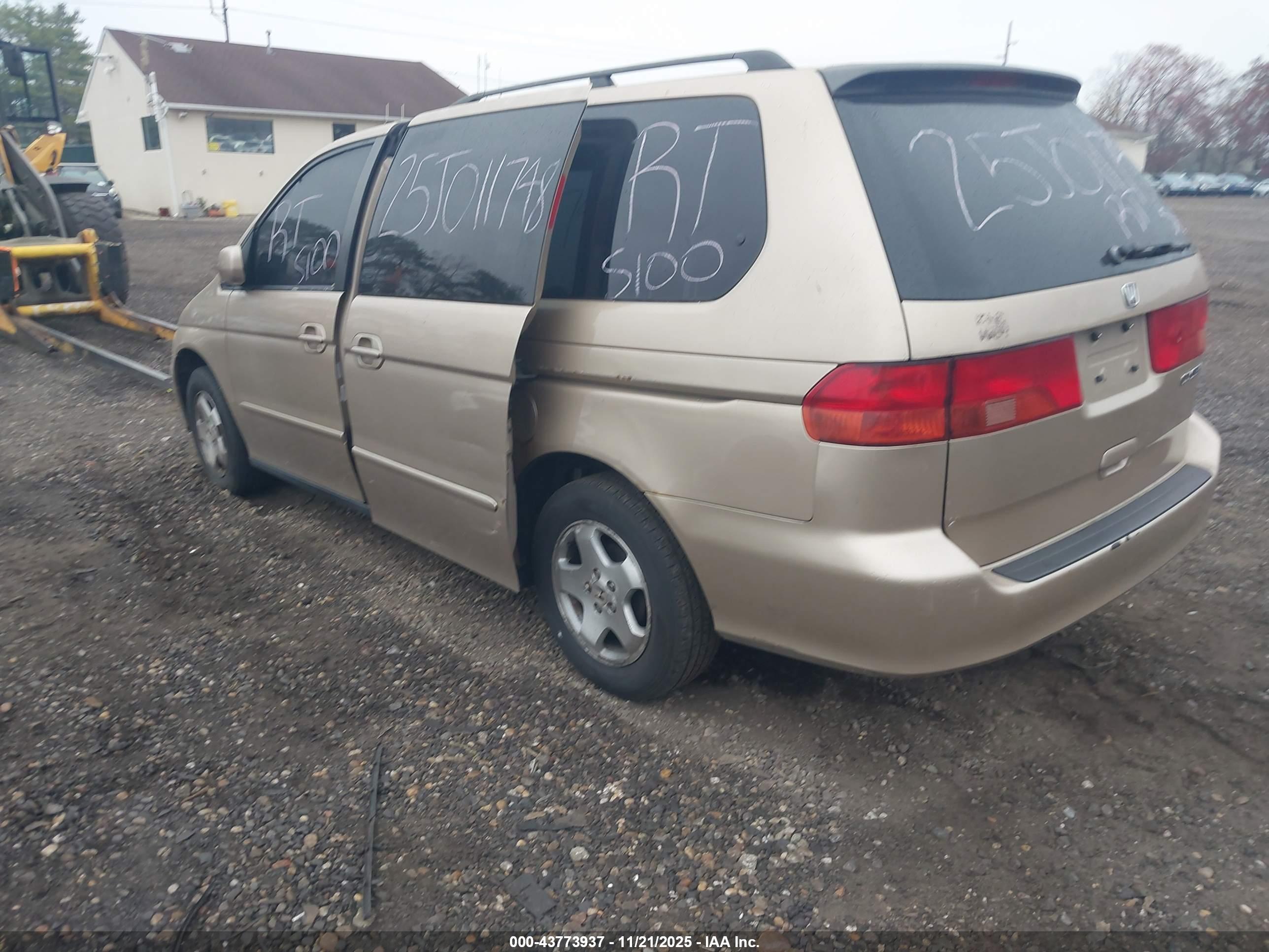 HONDA ODYSSEY image 3