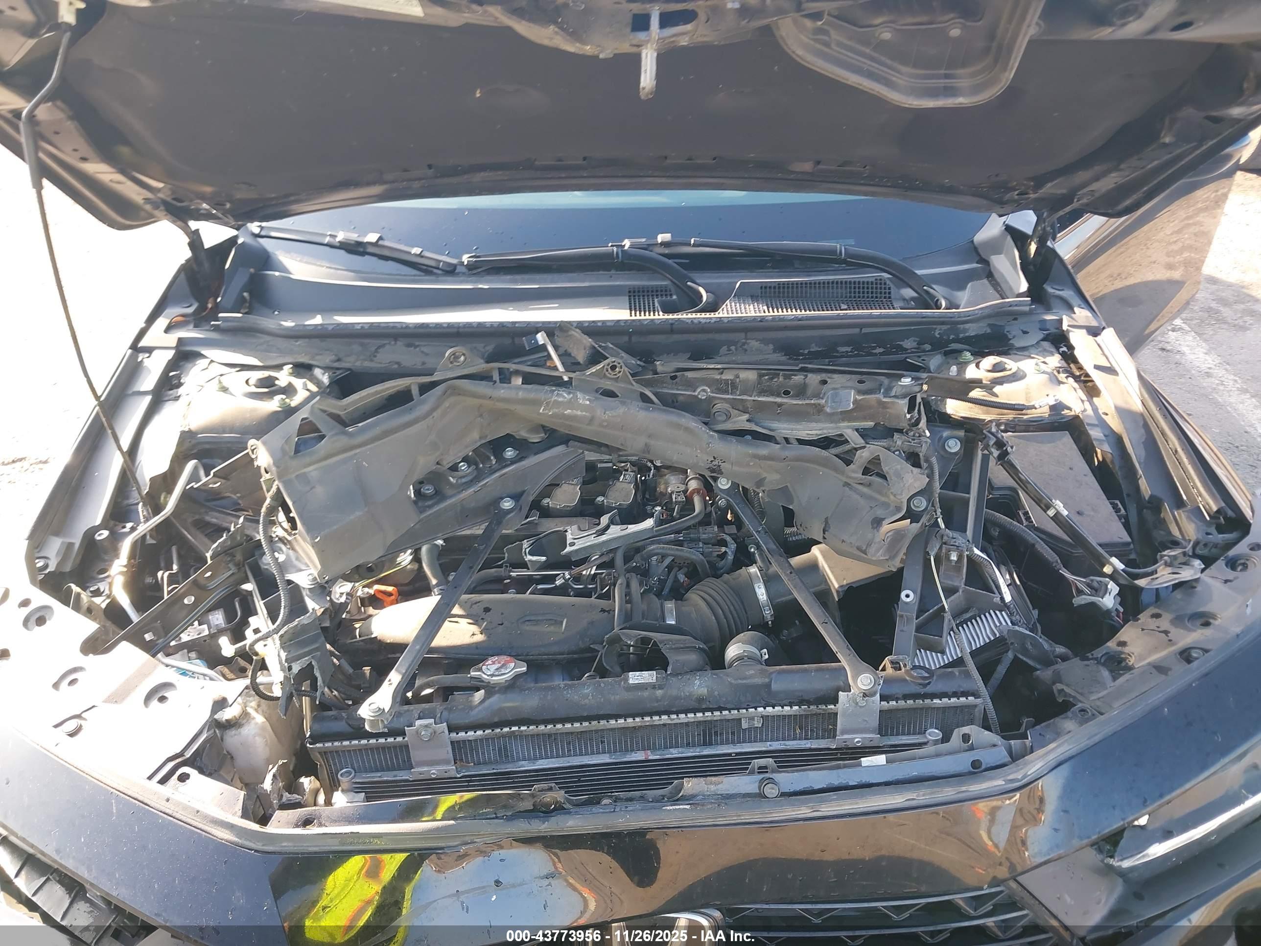 HONDA ACCORD image 10