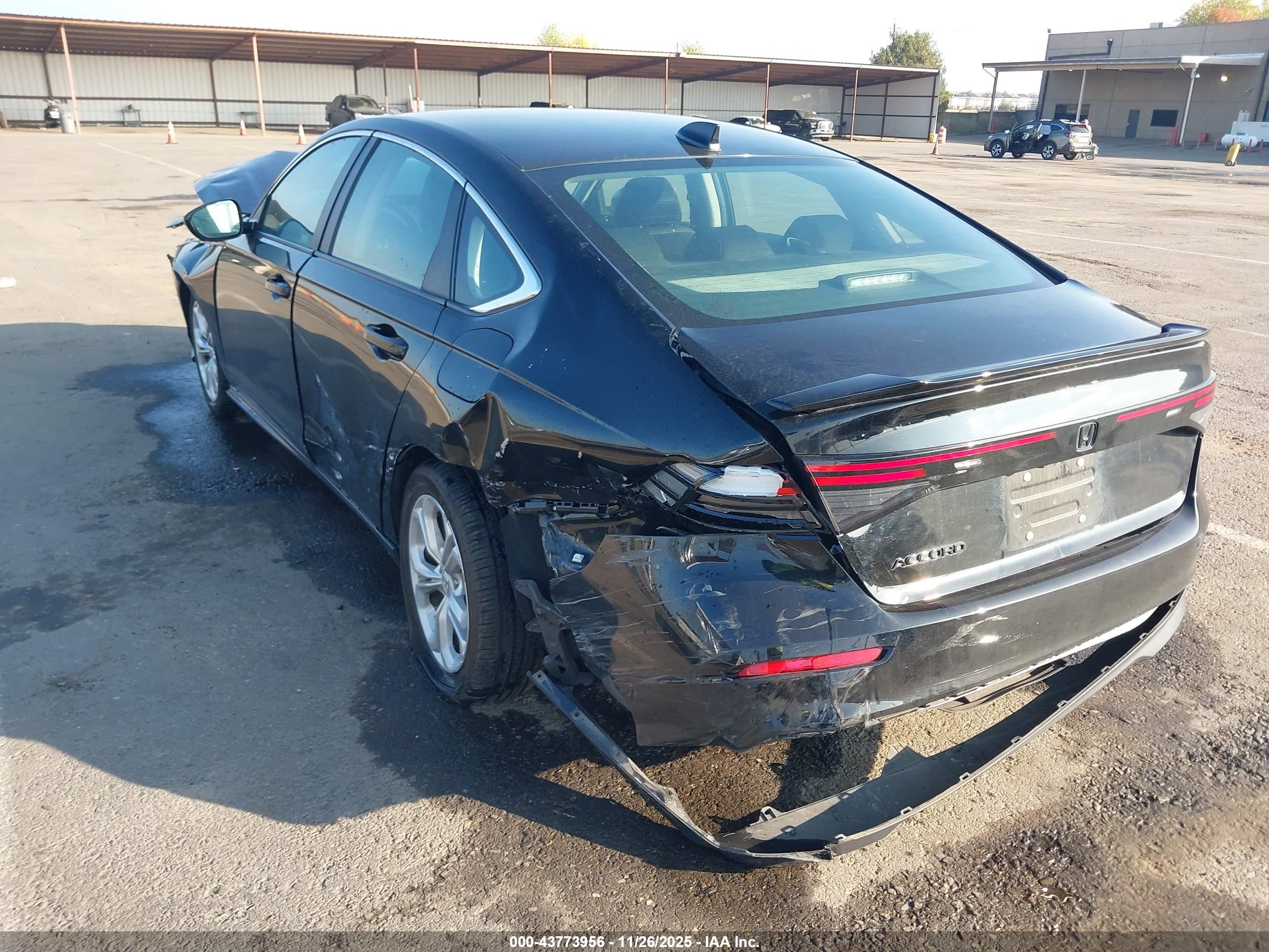 HONDA ACCORD image 3