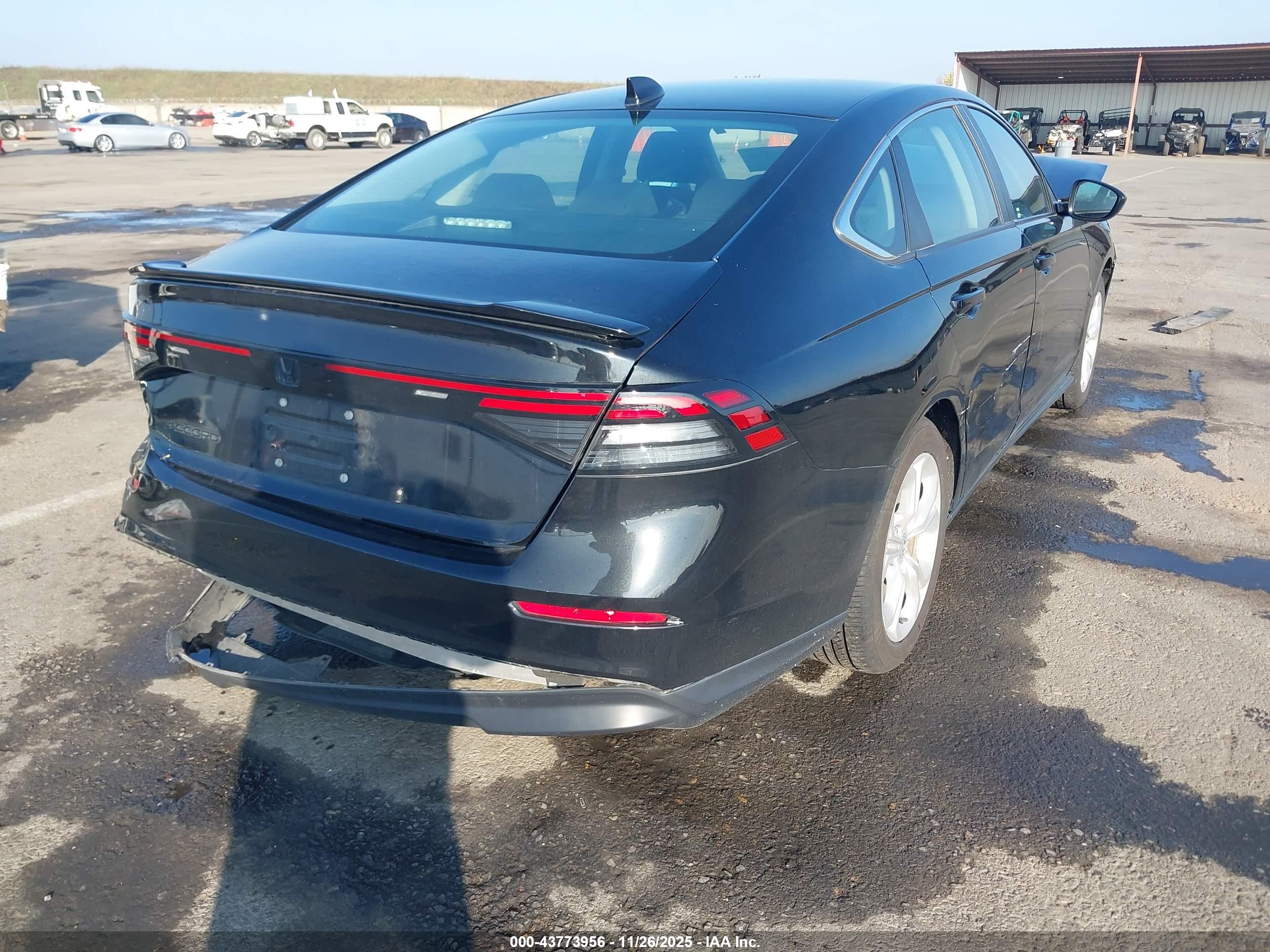 HONDA ACCORD image 4