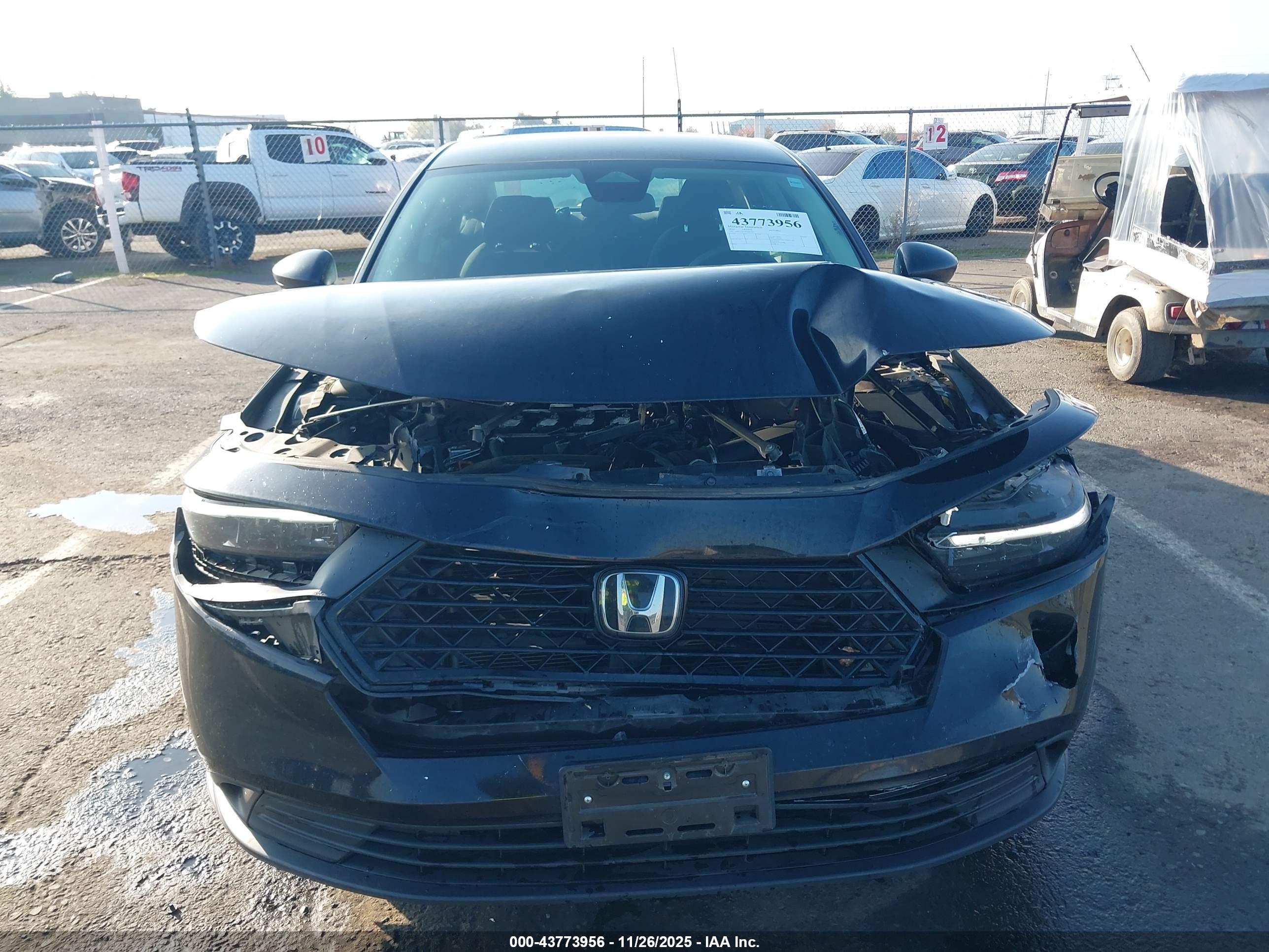 HONDA ACCORD image 6