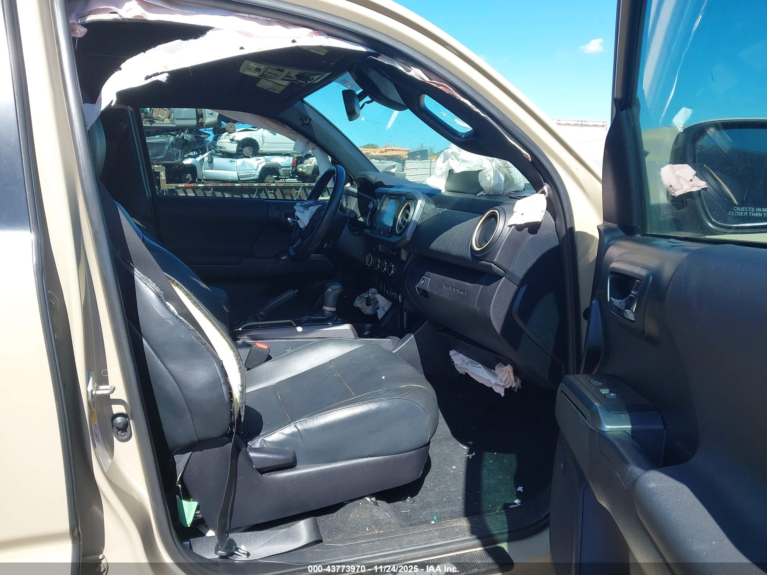 TOYOTA TACOMA image 5