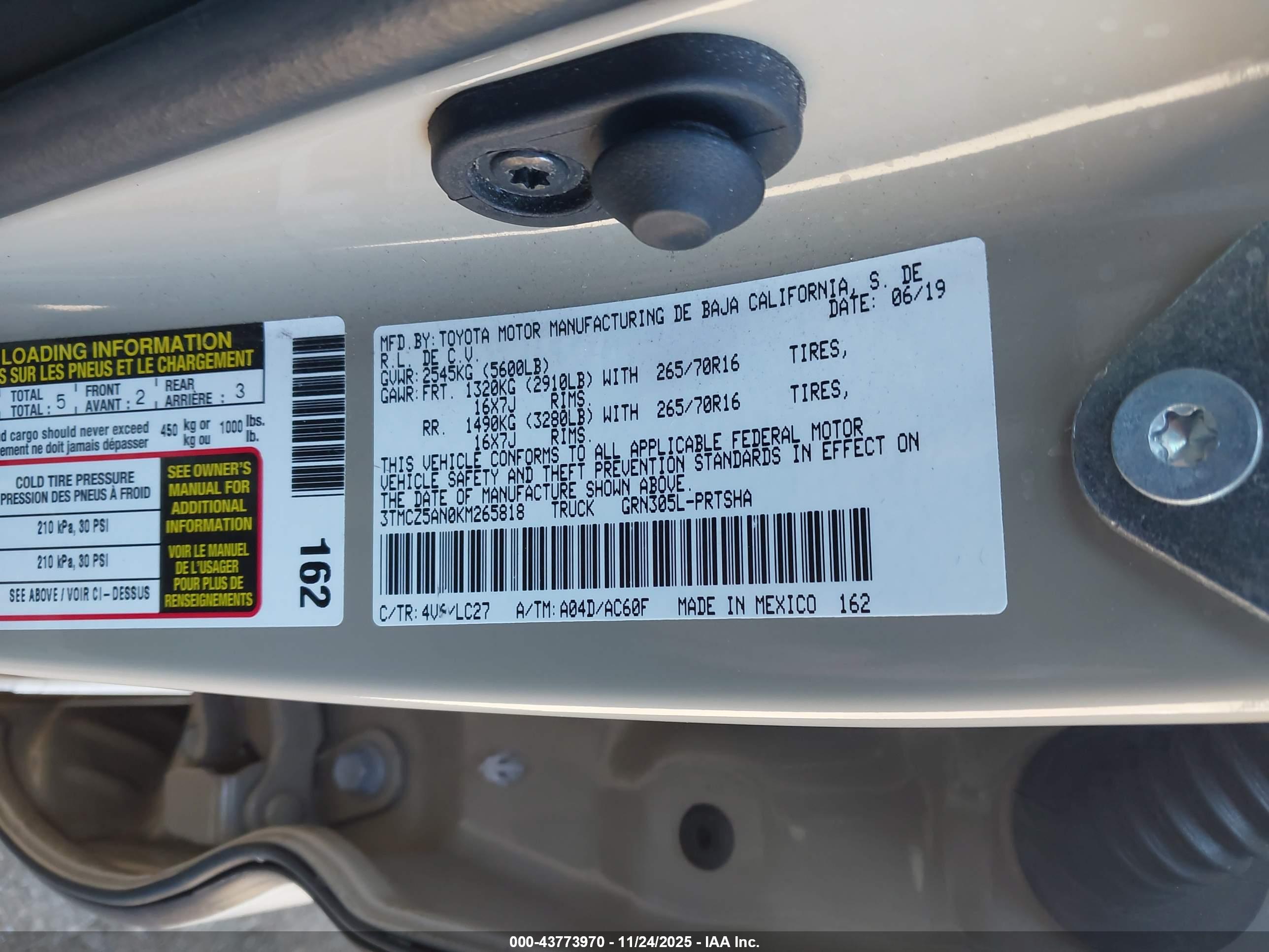 TOYOTA TACOMA image 9