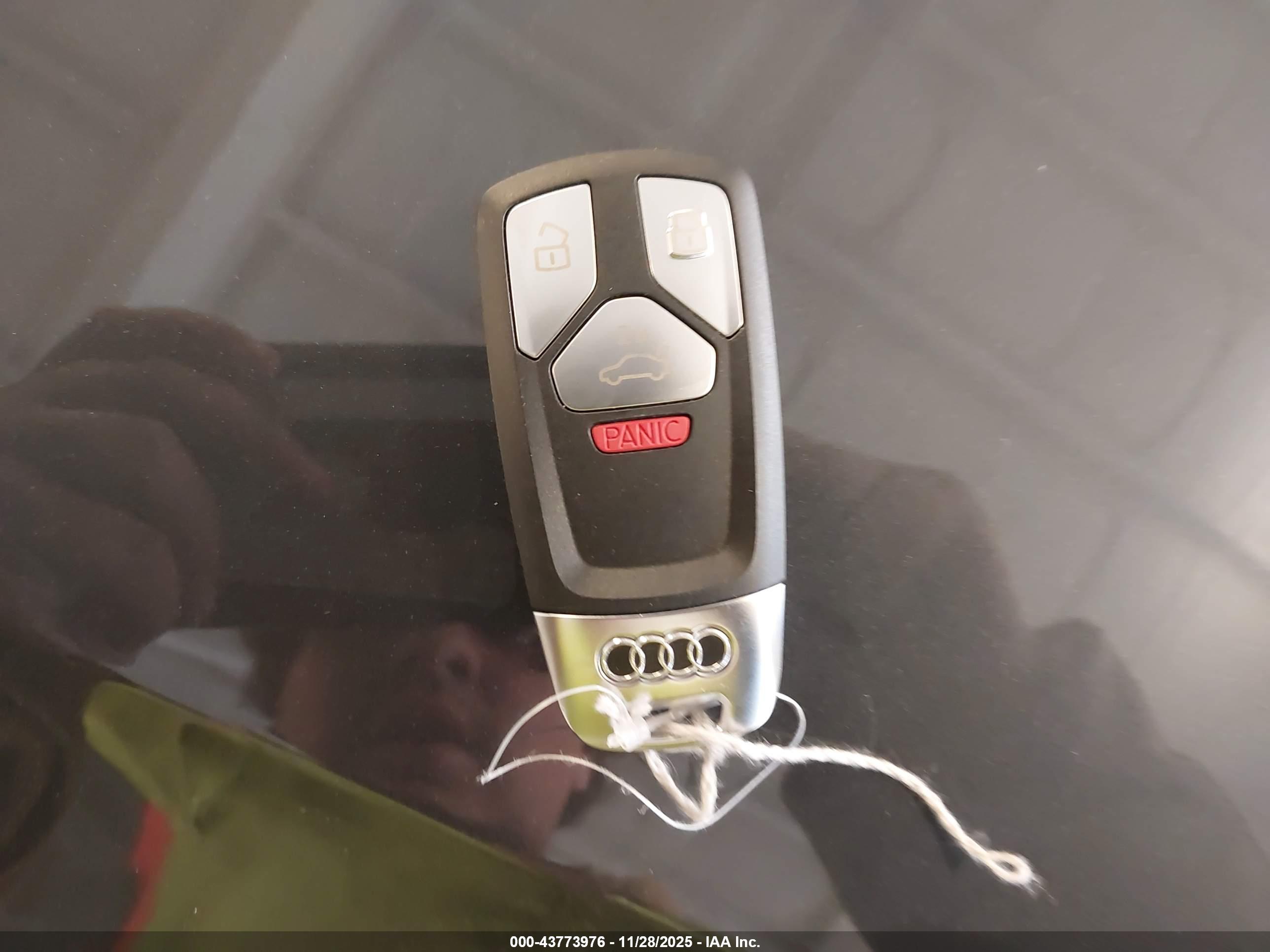 AUDI Q5 image 11