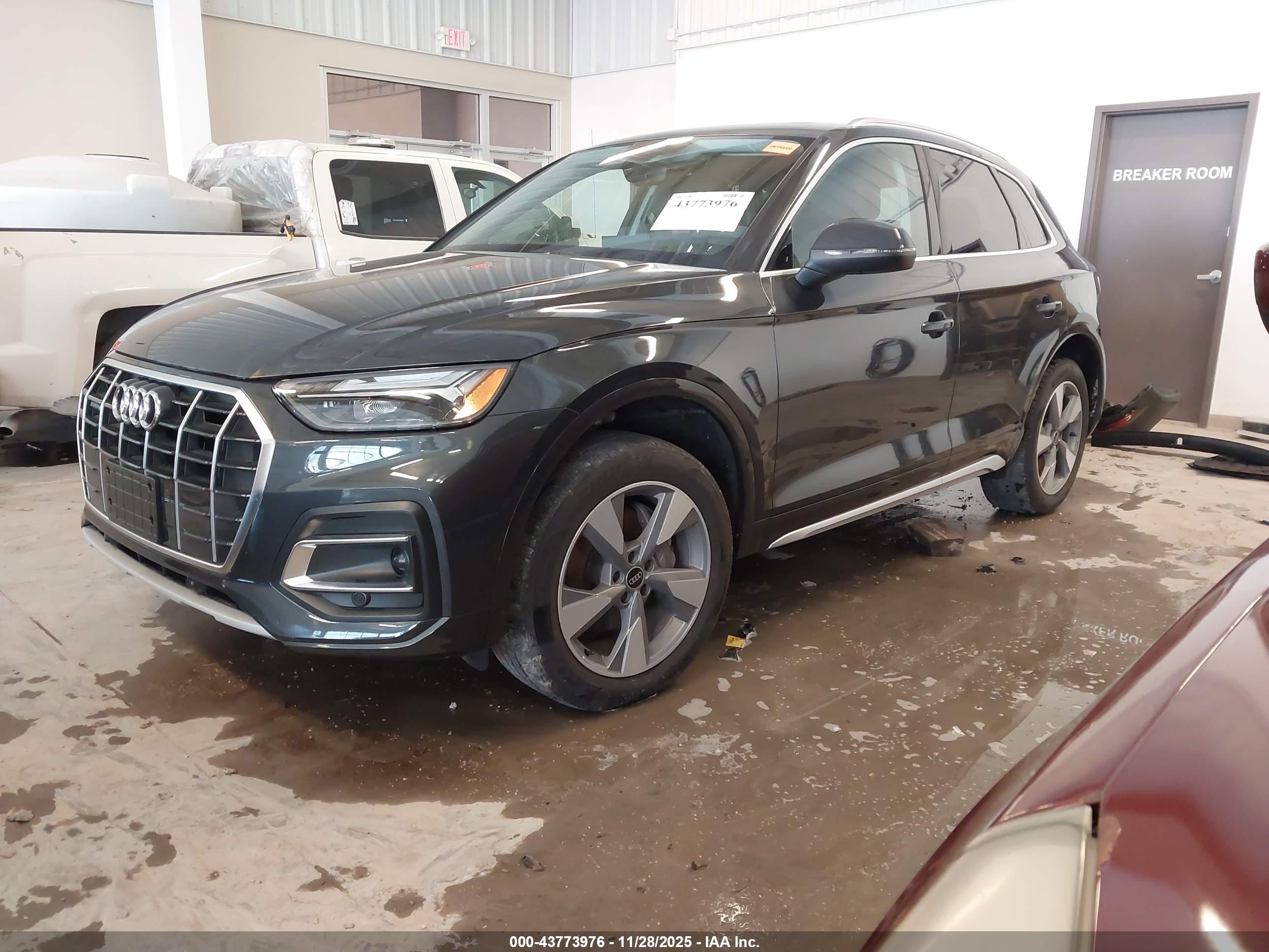 AUDI Q5 image 2