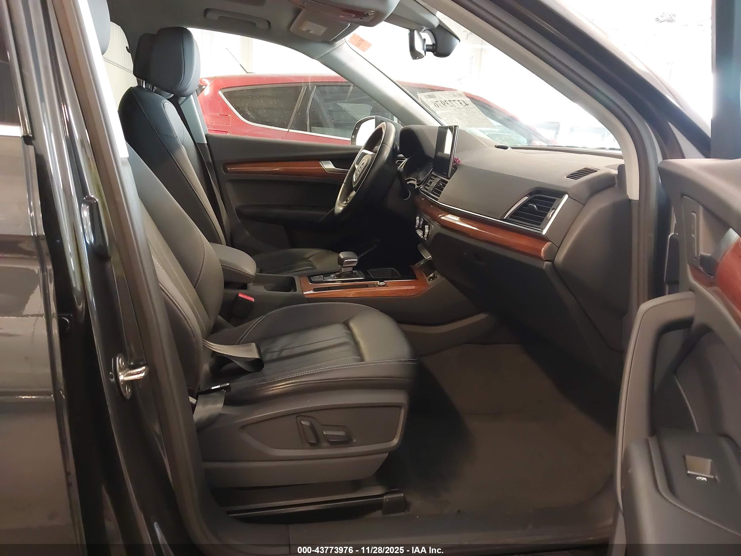 AUDI Q5 image 5