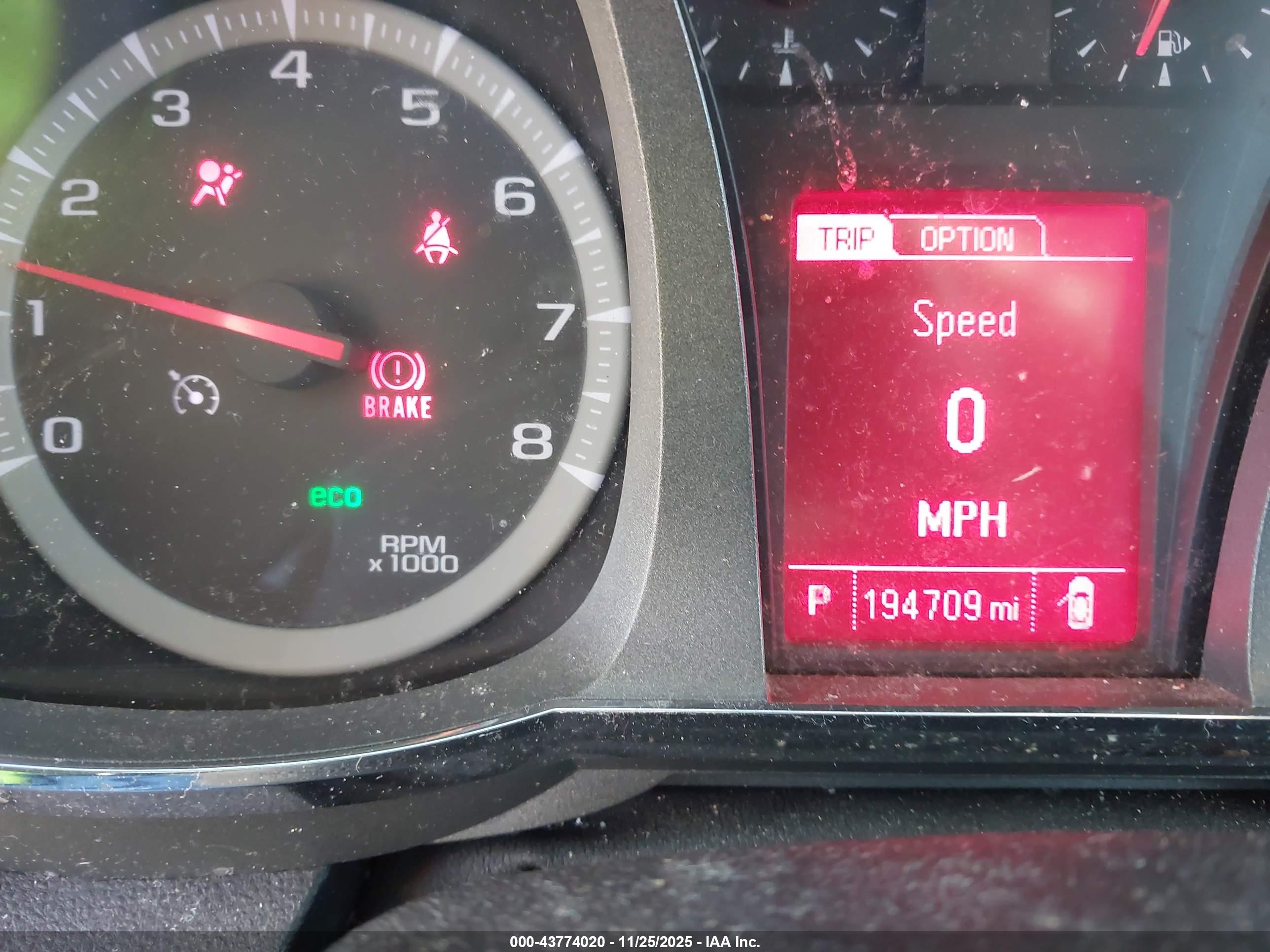 GMC TERRAIN image 7