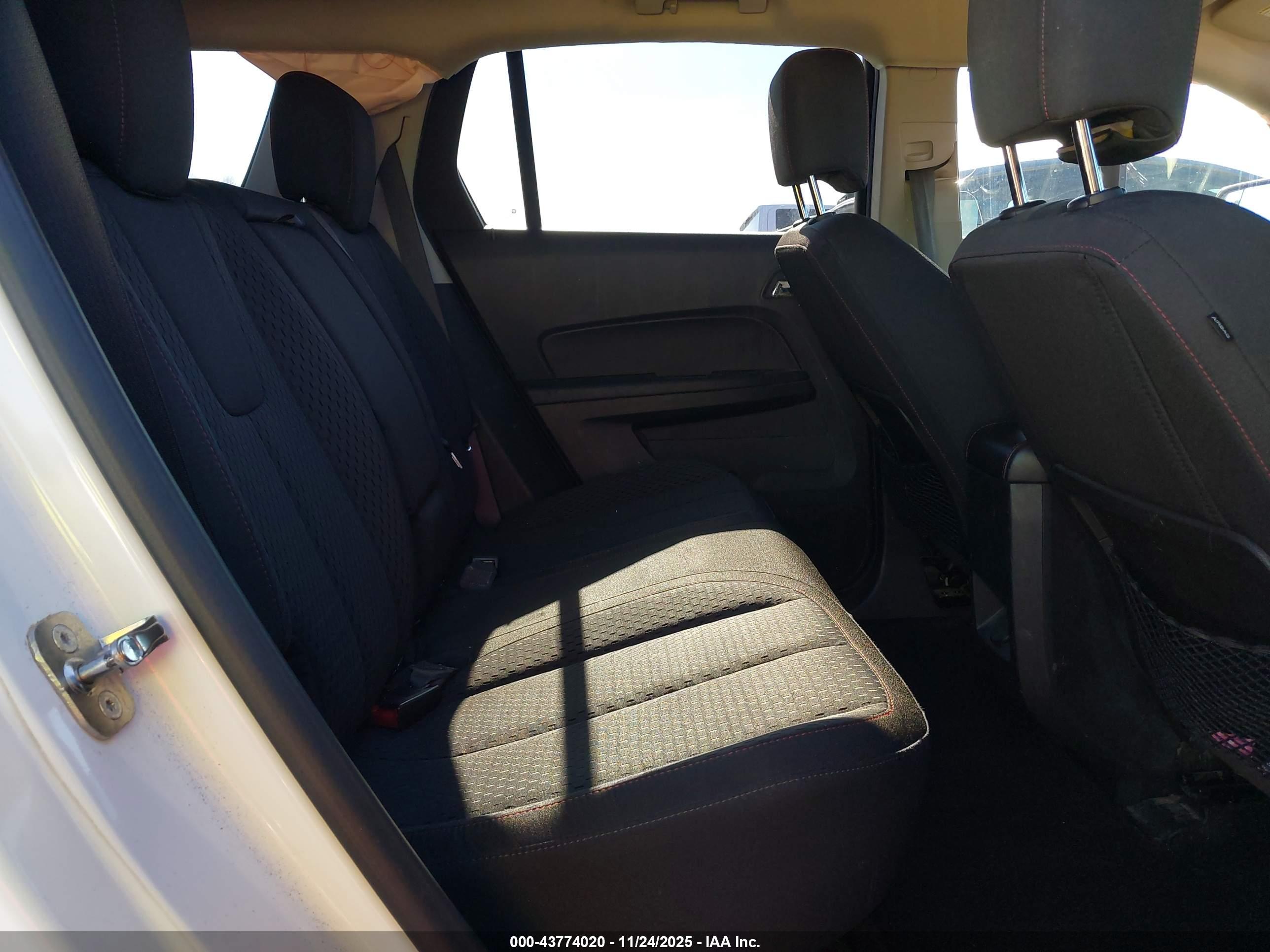 GMC TERRAIN image 8