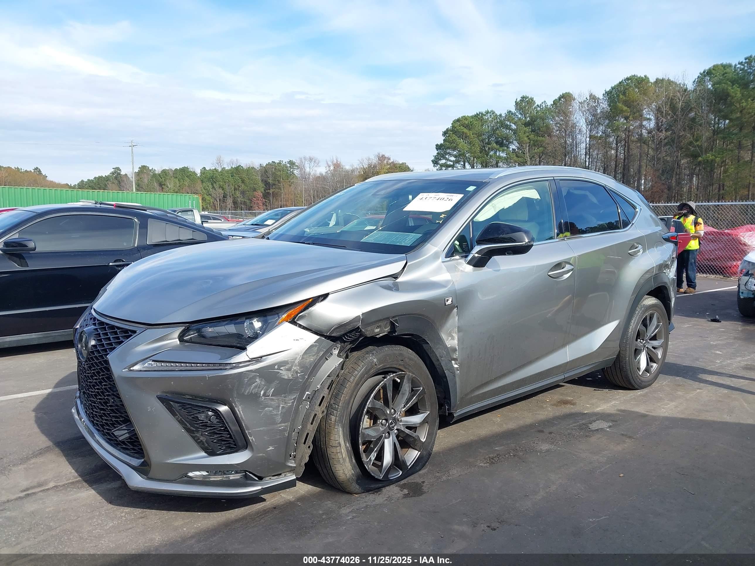 LEXUS NX image 2
