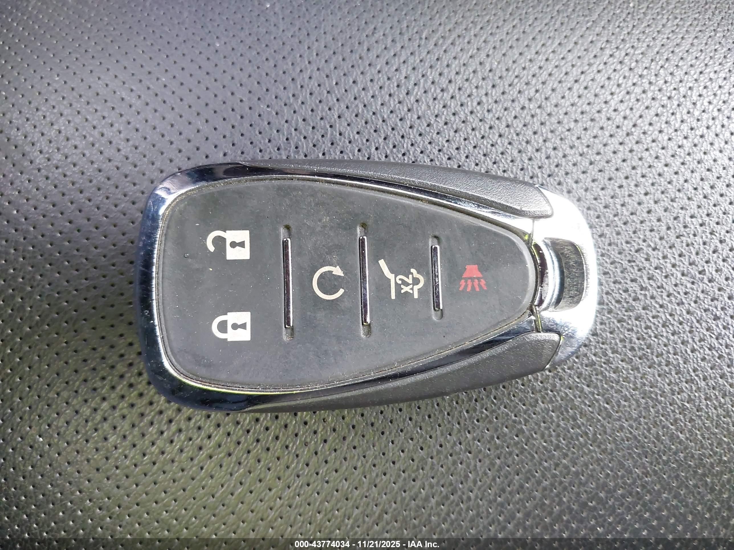 CHEVROLET TRAVERSE image 11