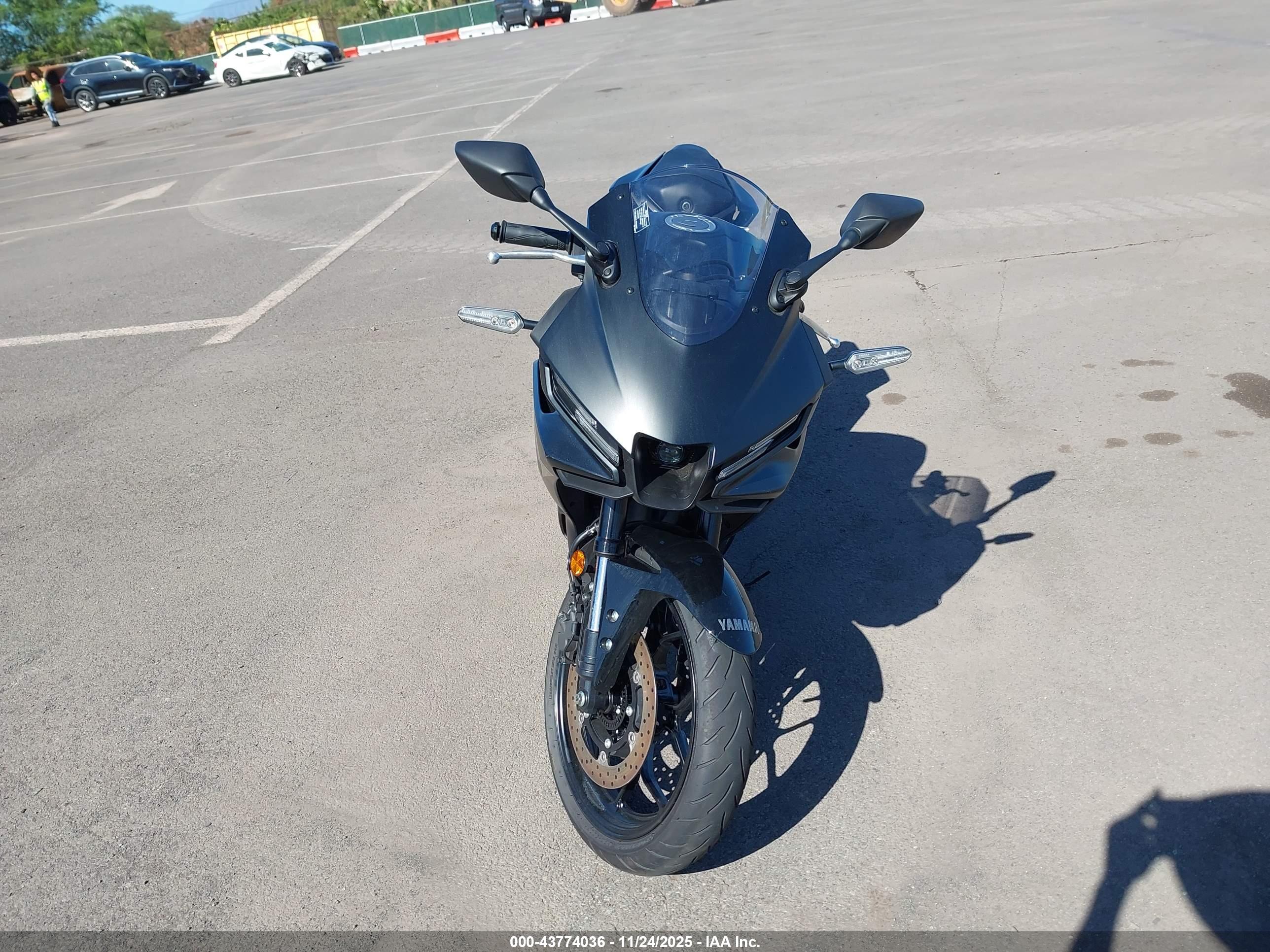 YAMAHA YFZ320 image 5