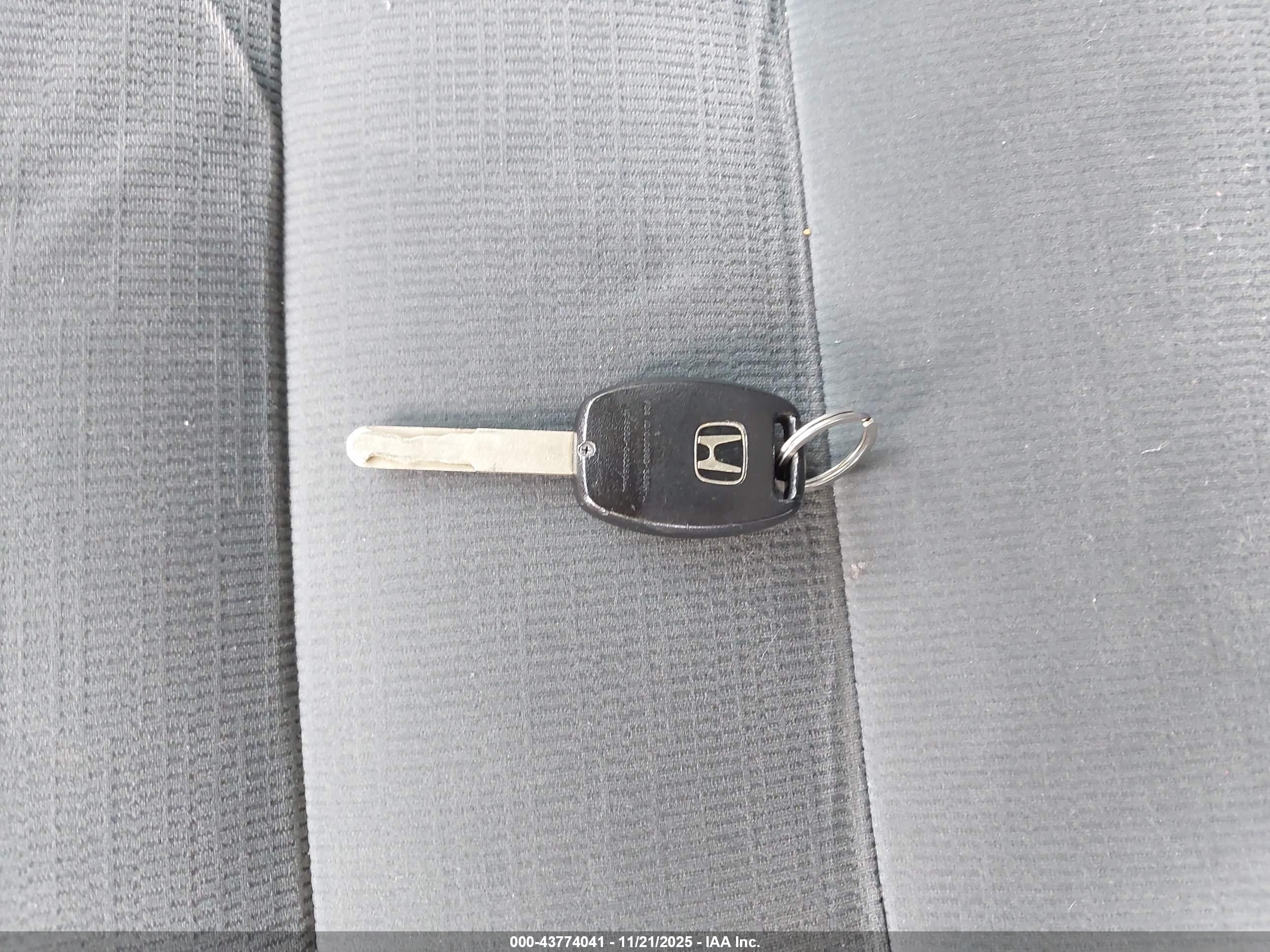 HONDA ACCORD image 11
