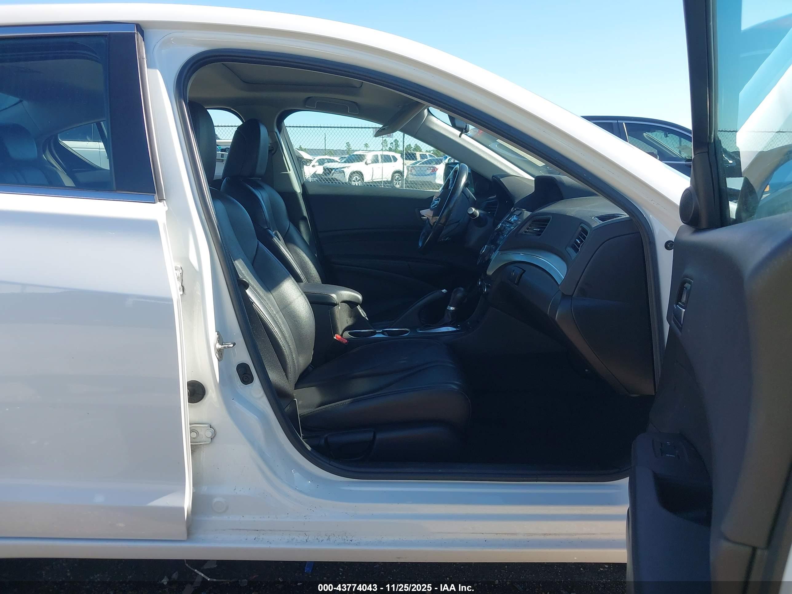 ACURA ILX image 5
