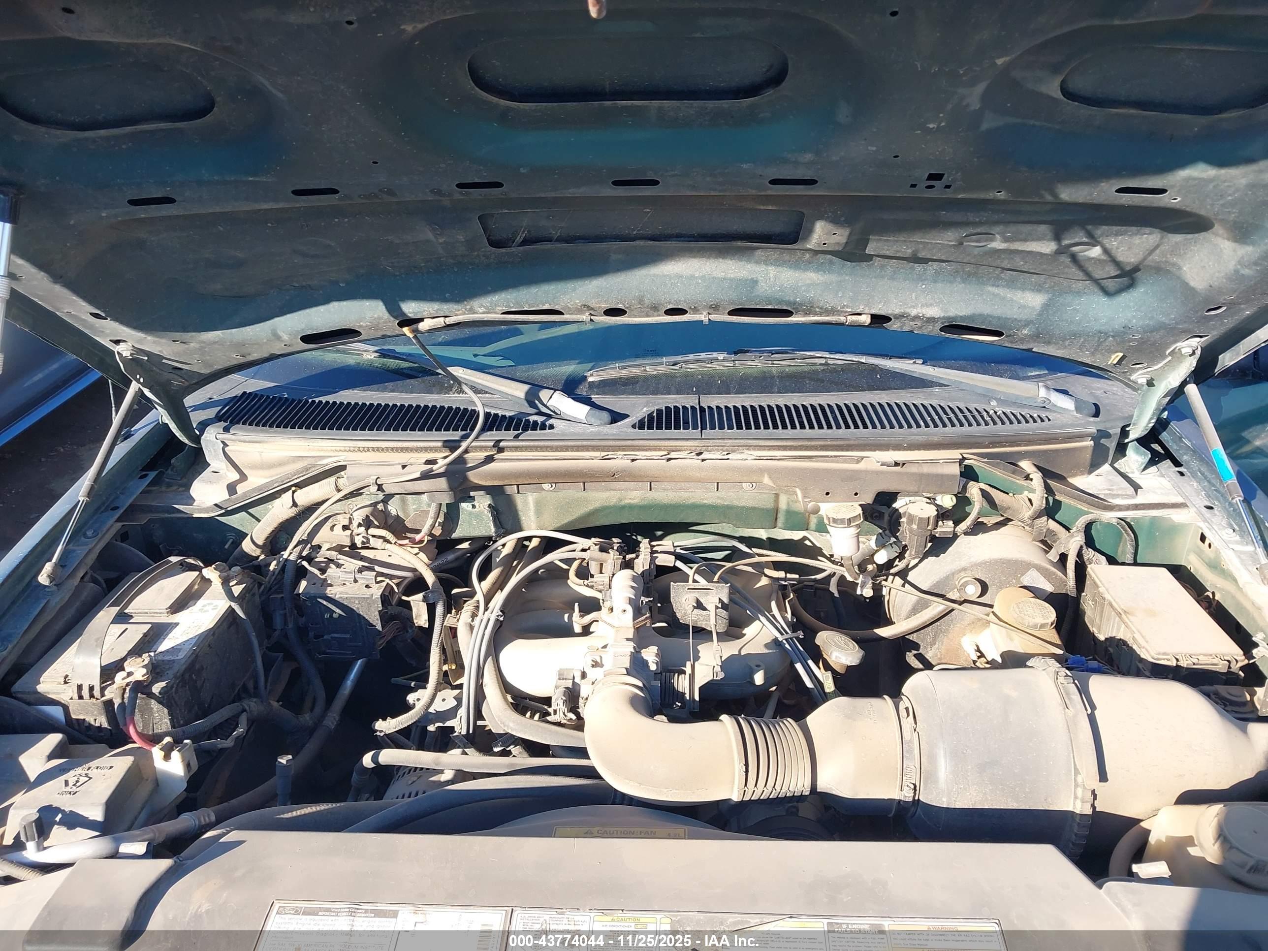 FORD F-150 image 10