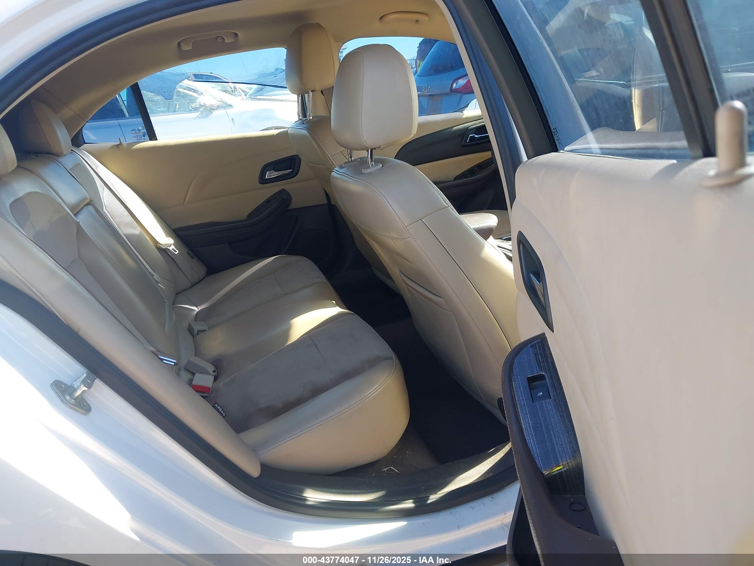 CHEVROLET MALIBU image 8