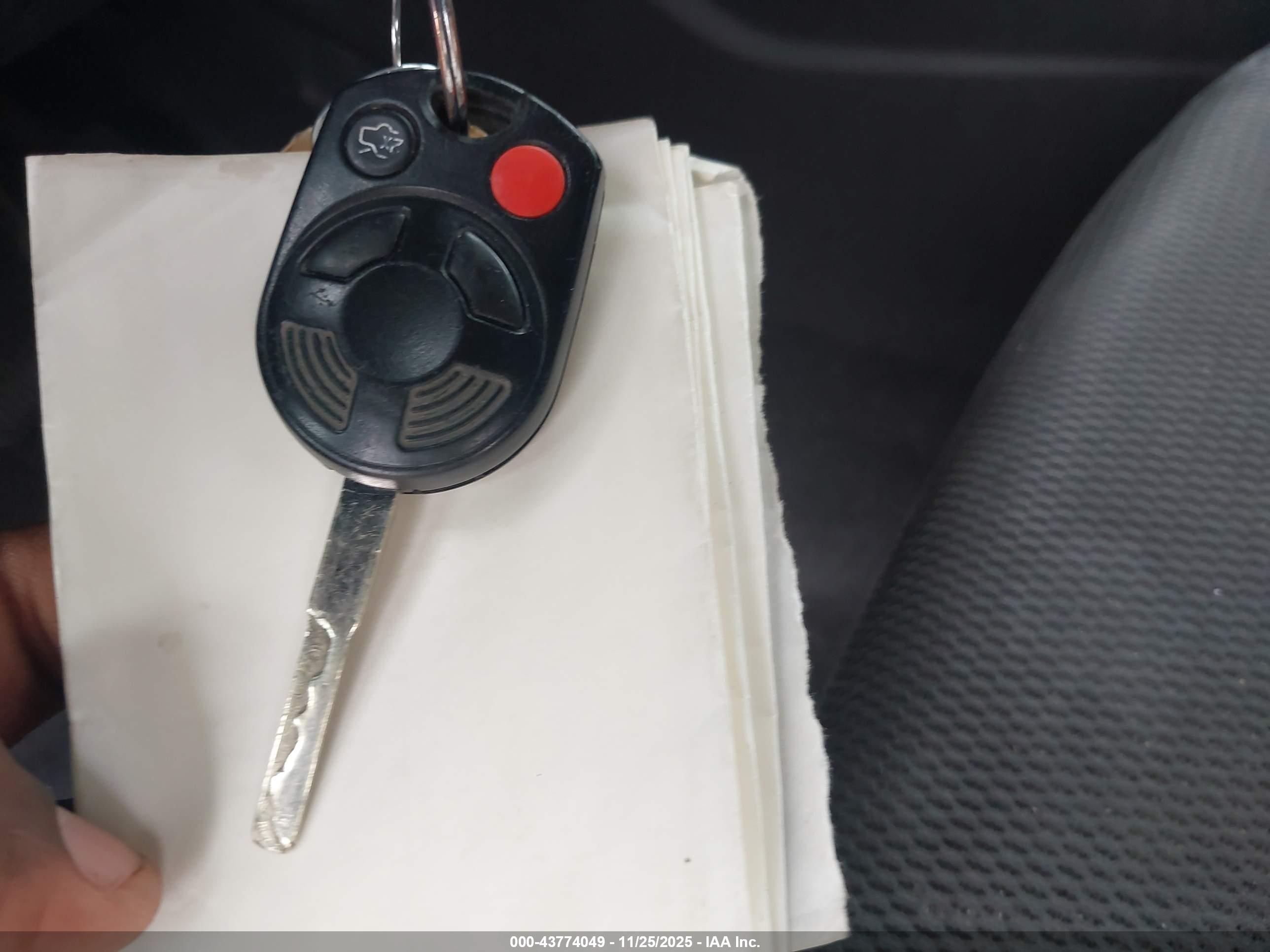 FORD FOCUS image 11