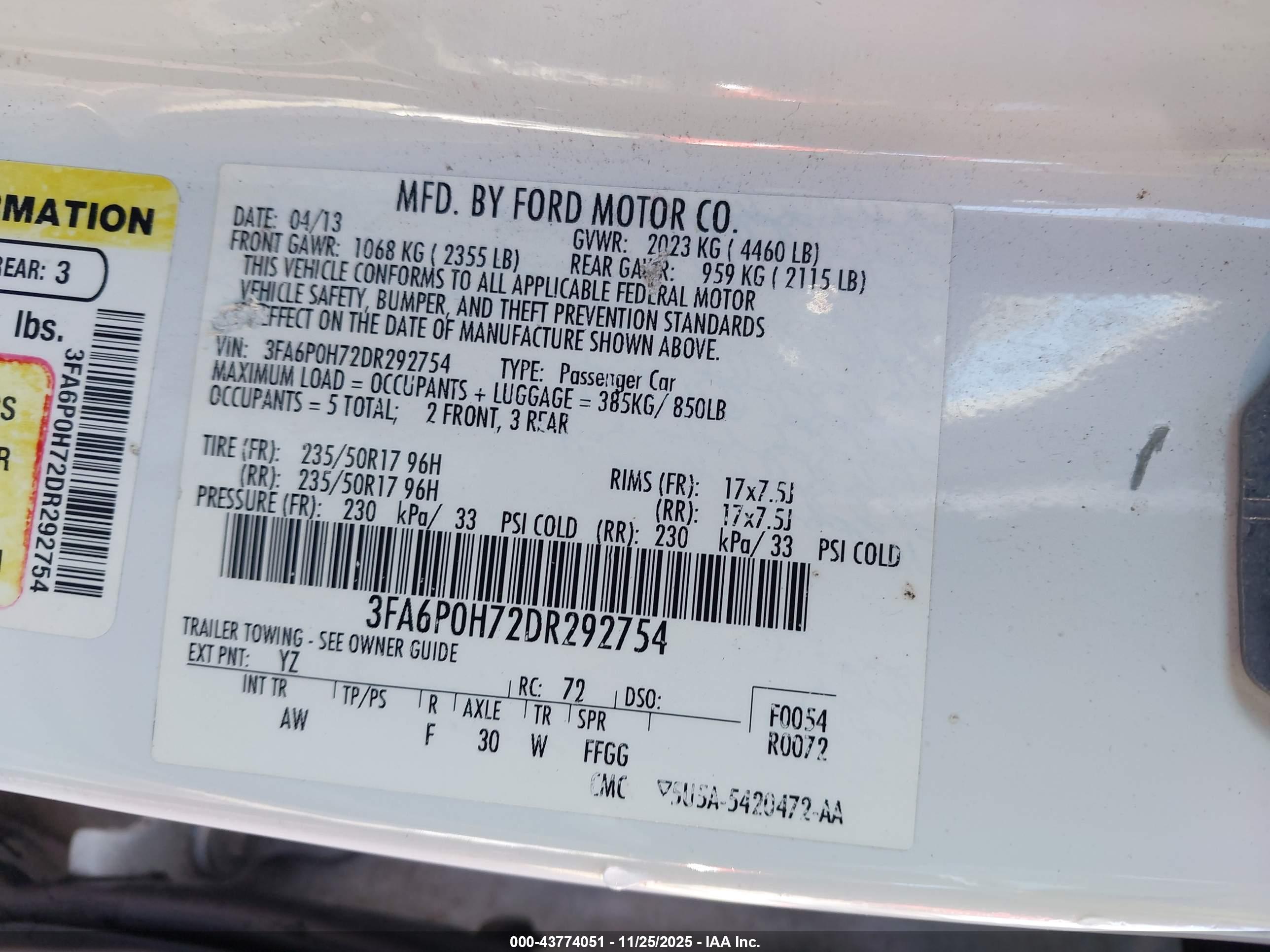 FORD FUSION image 9