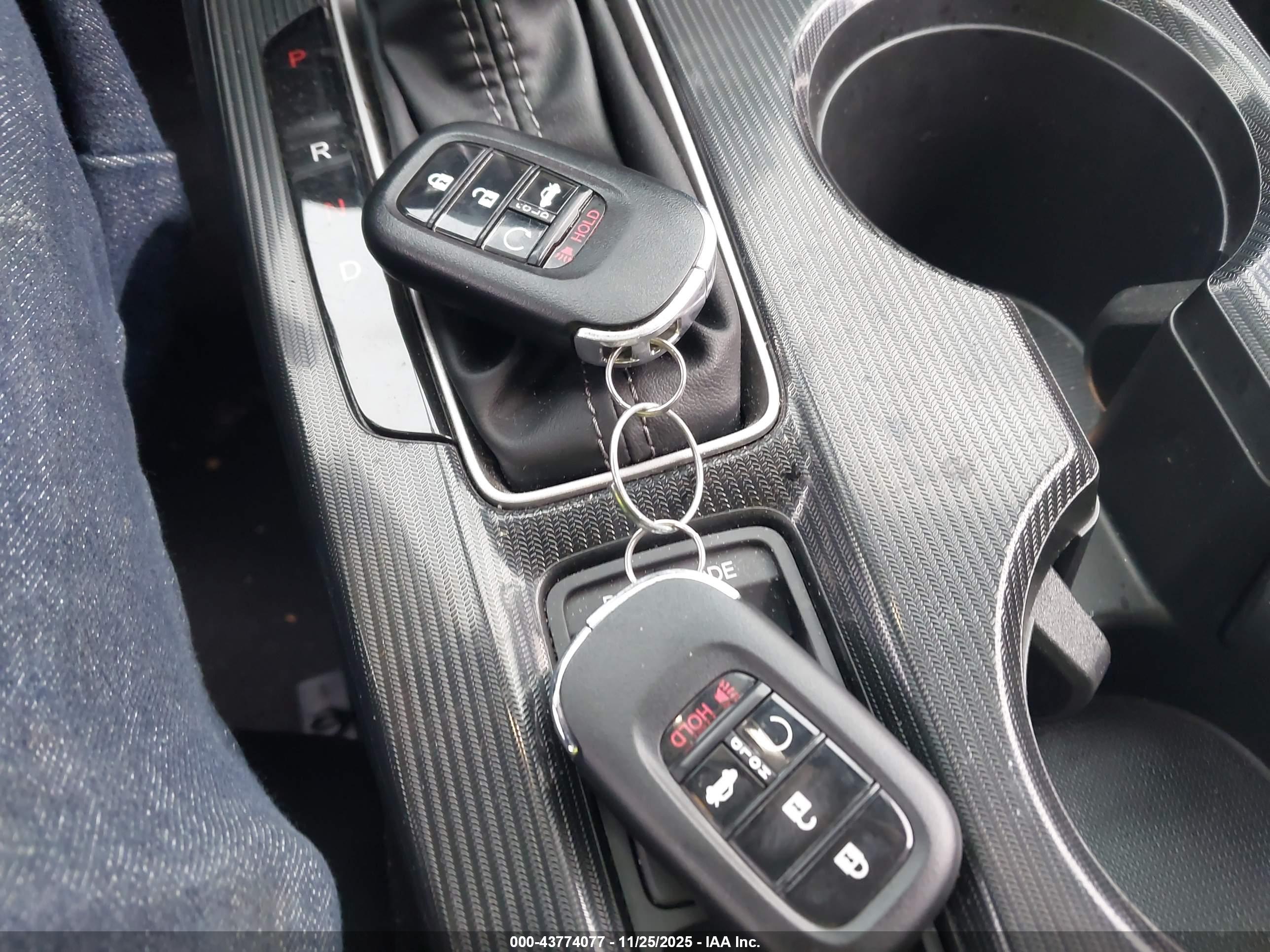 HONDA CIVIC image 11