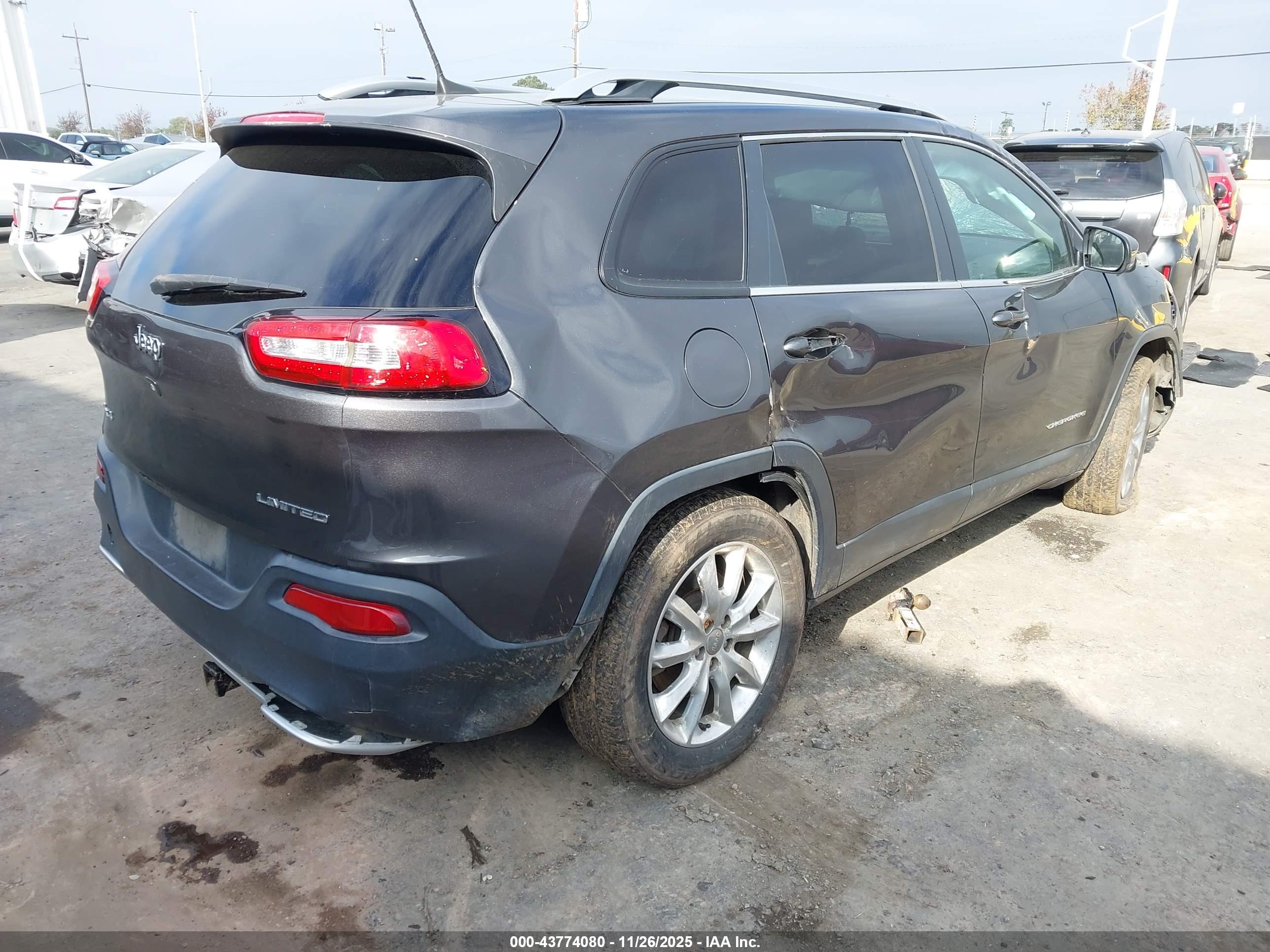 JEEP CHEROKEE image 4