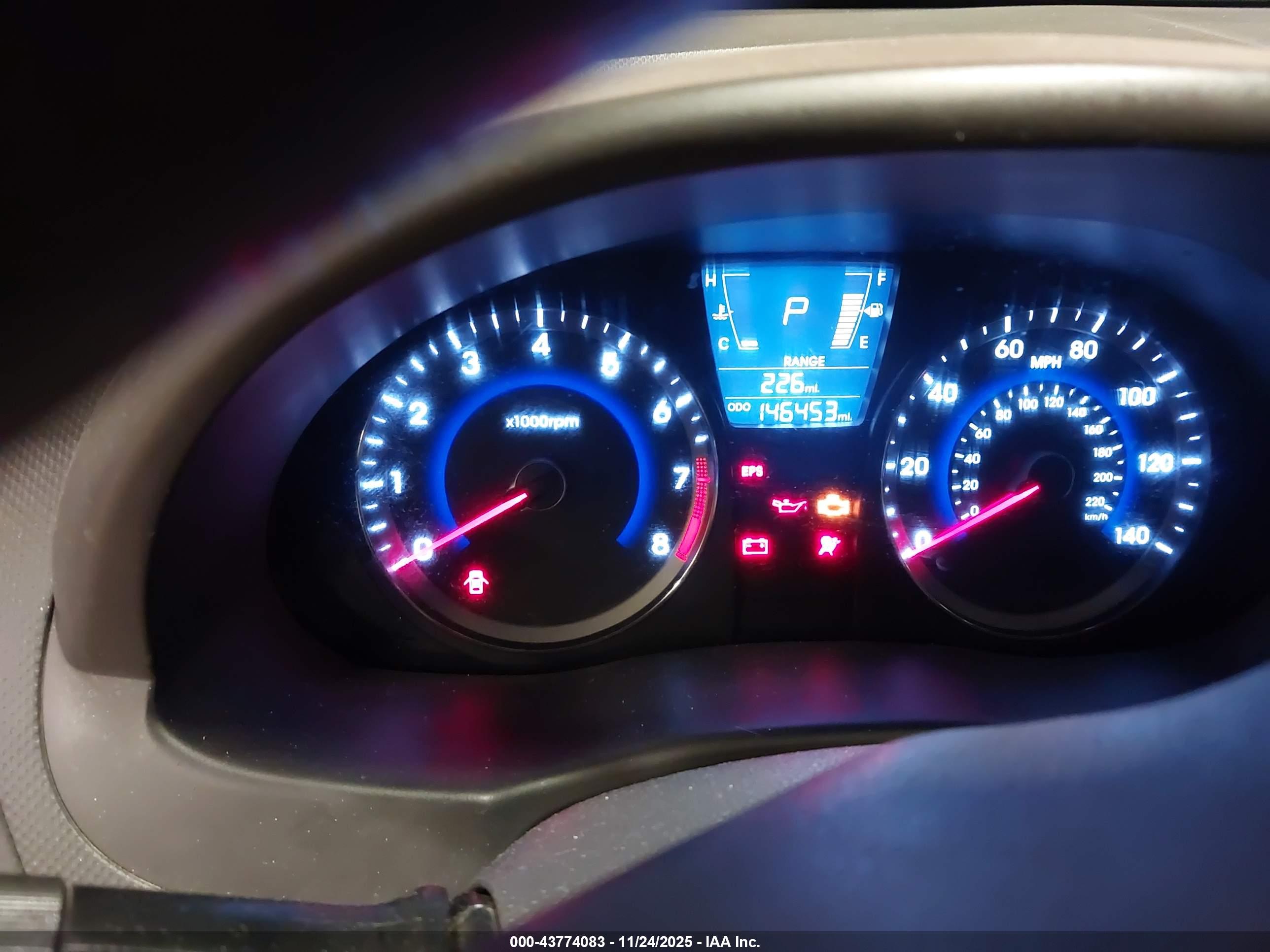 HYUNDAI ACCENT image 7