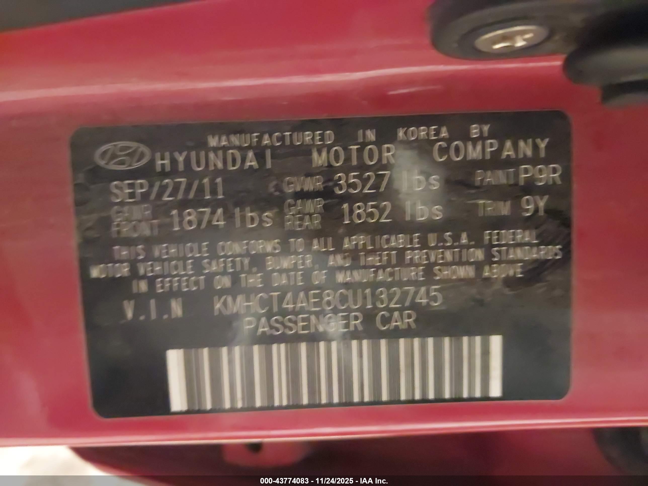 HYUNDAI ACCENT image 9
