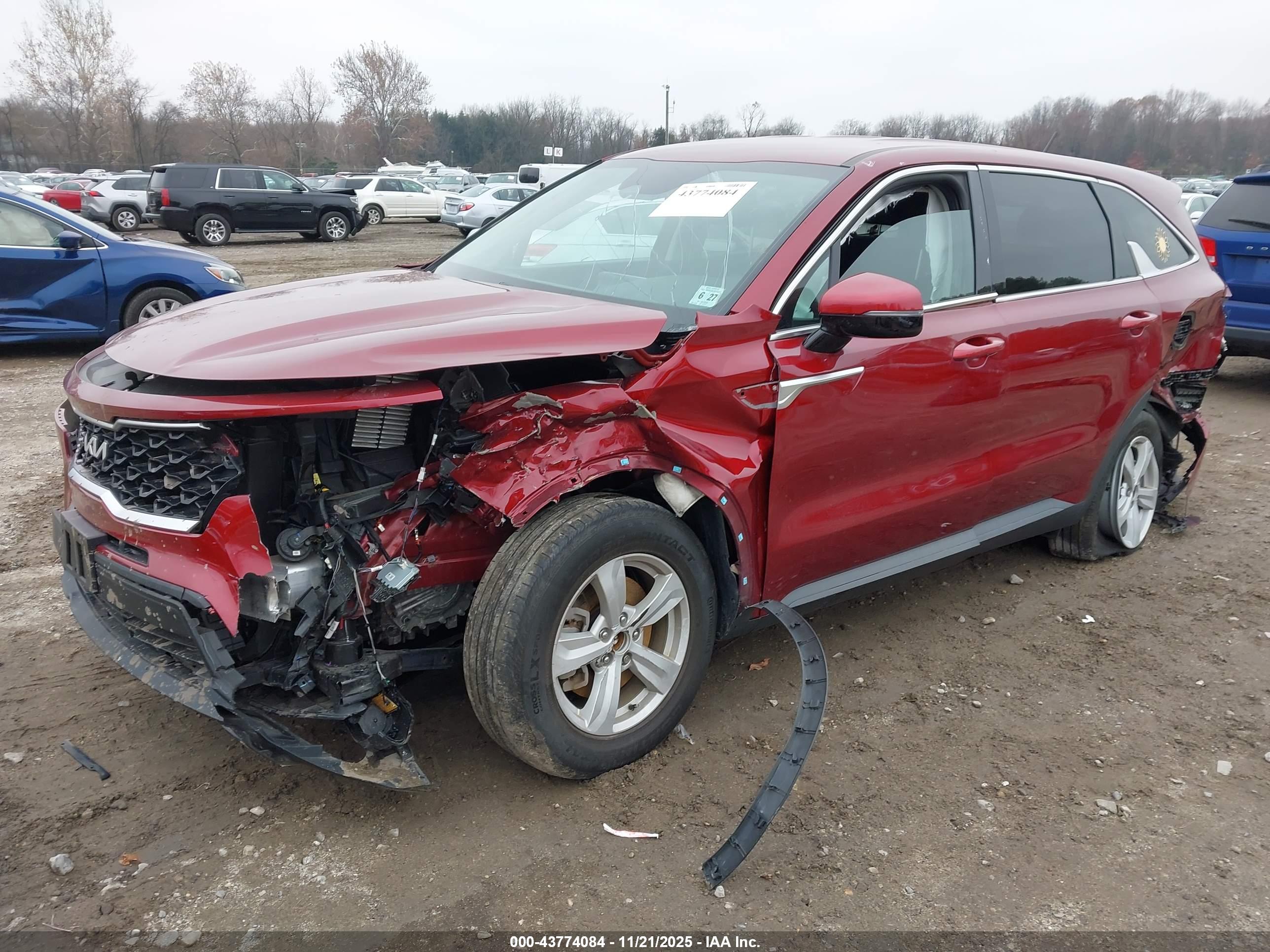 KIA SORENTO image 2