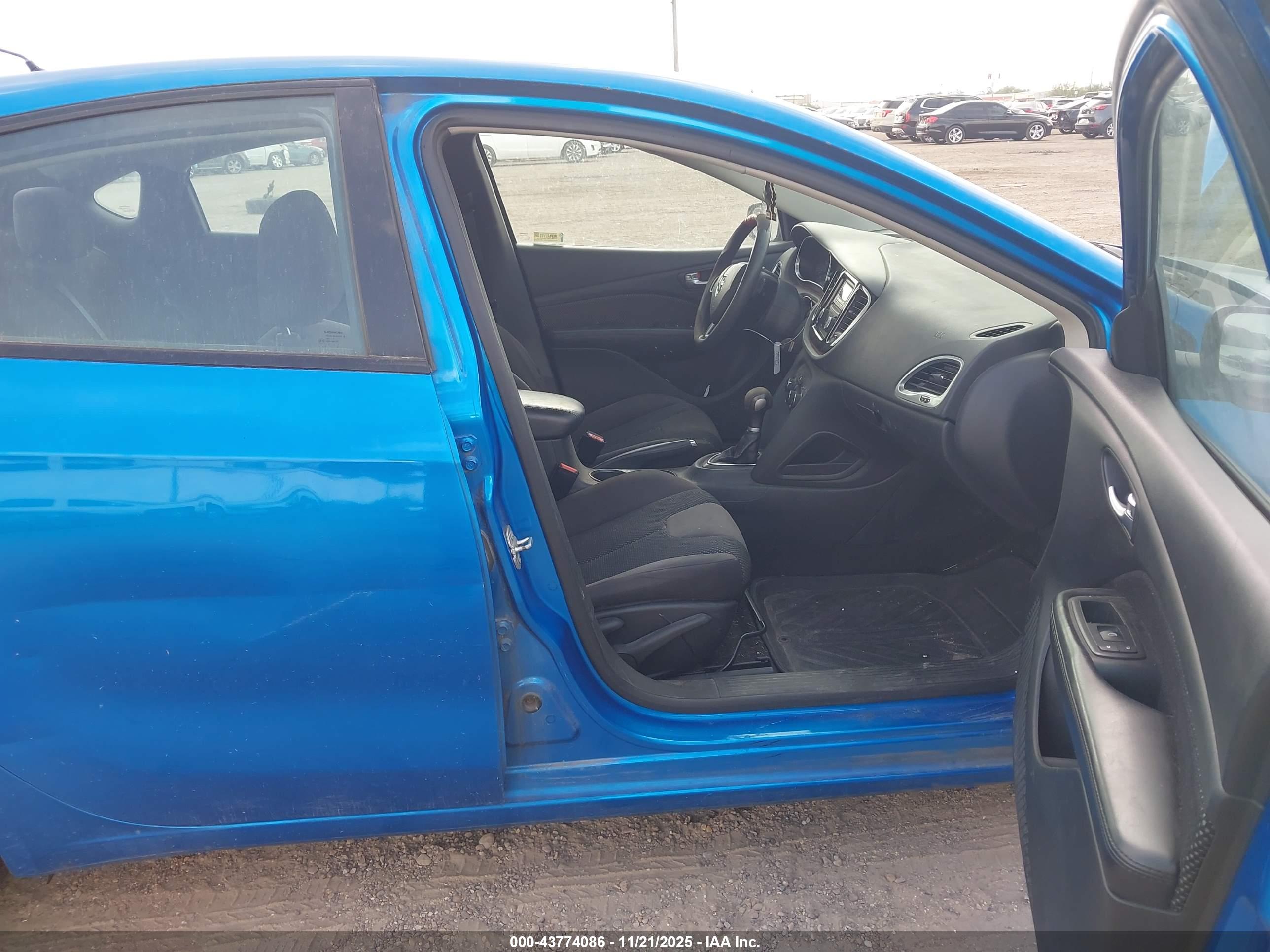 DODGE DART image 5