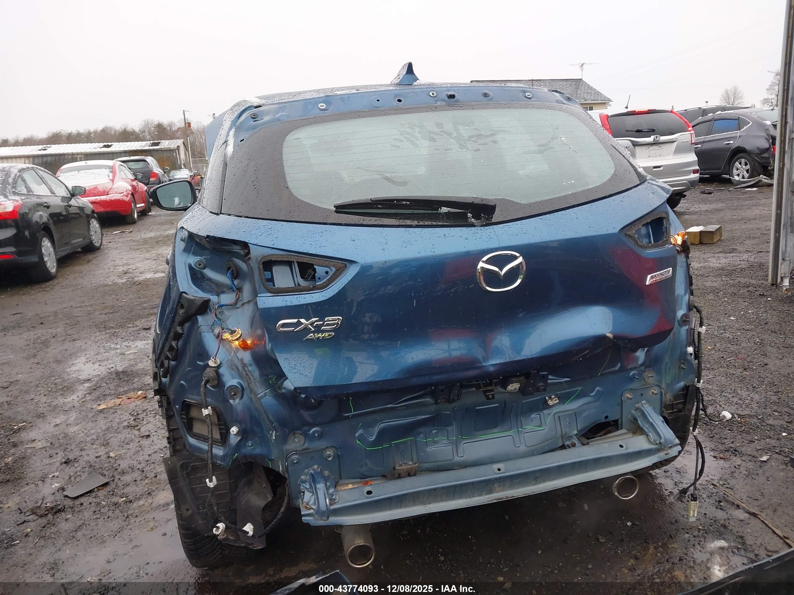 MAZDA CX-3 image 6