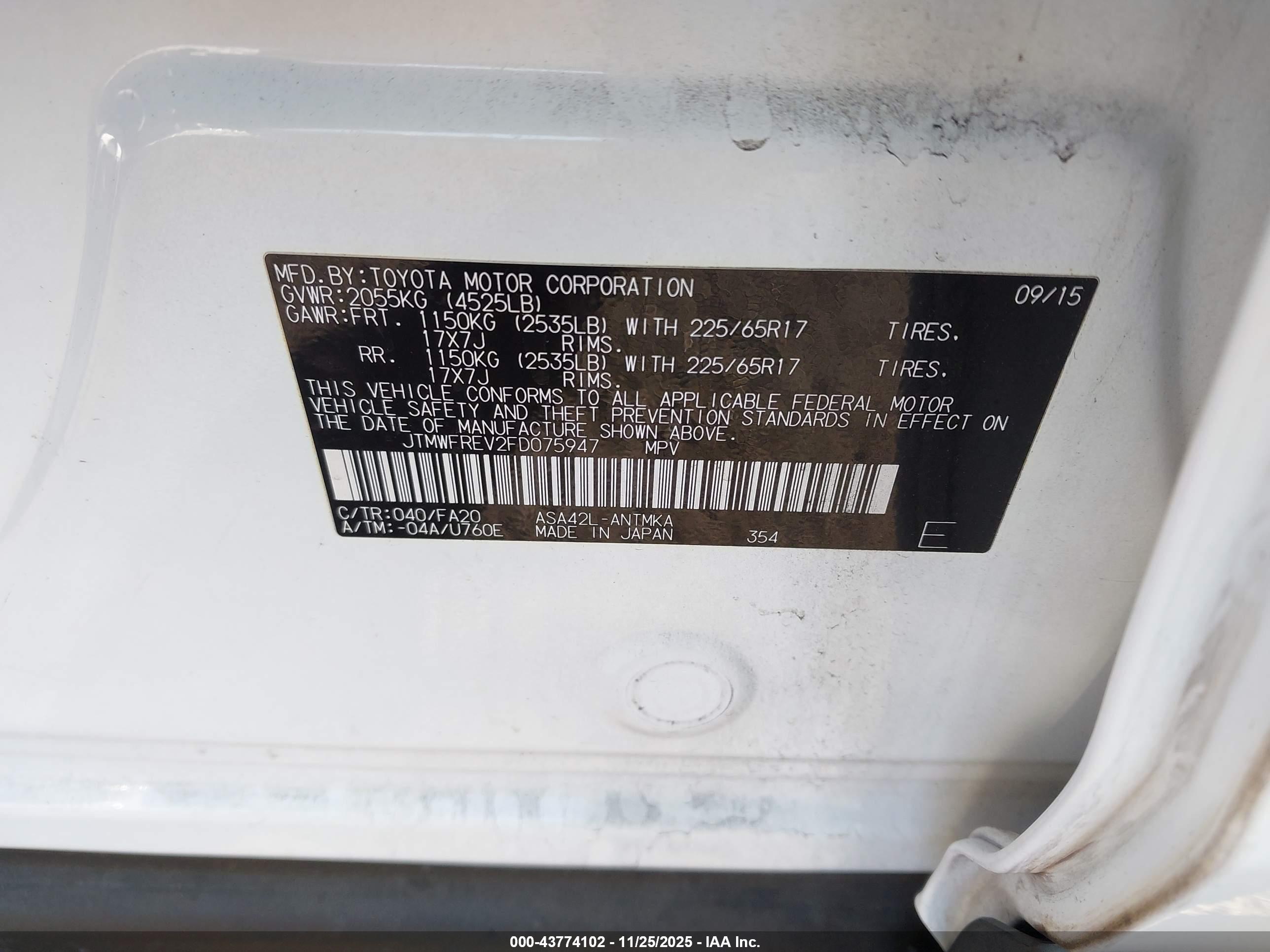 TOYOTA RAV4 image 9