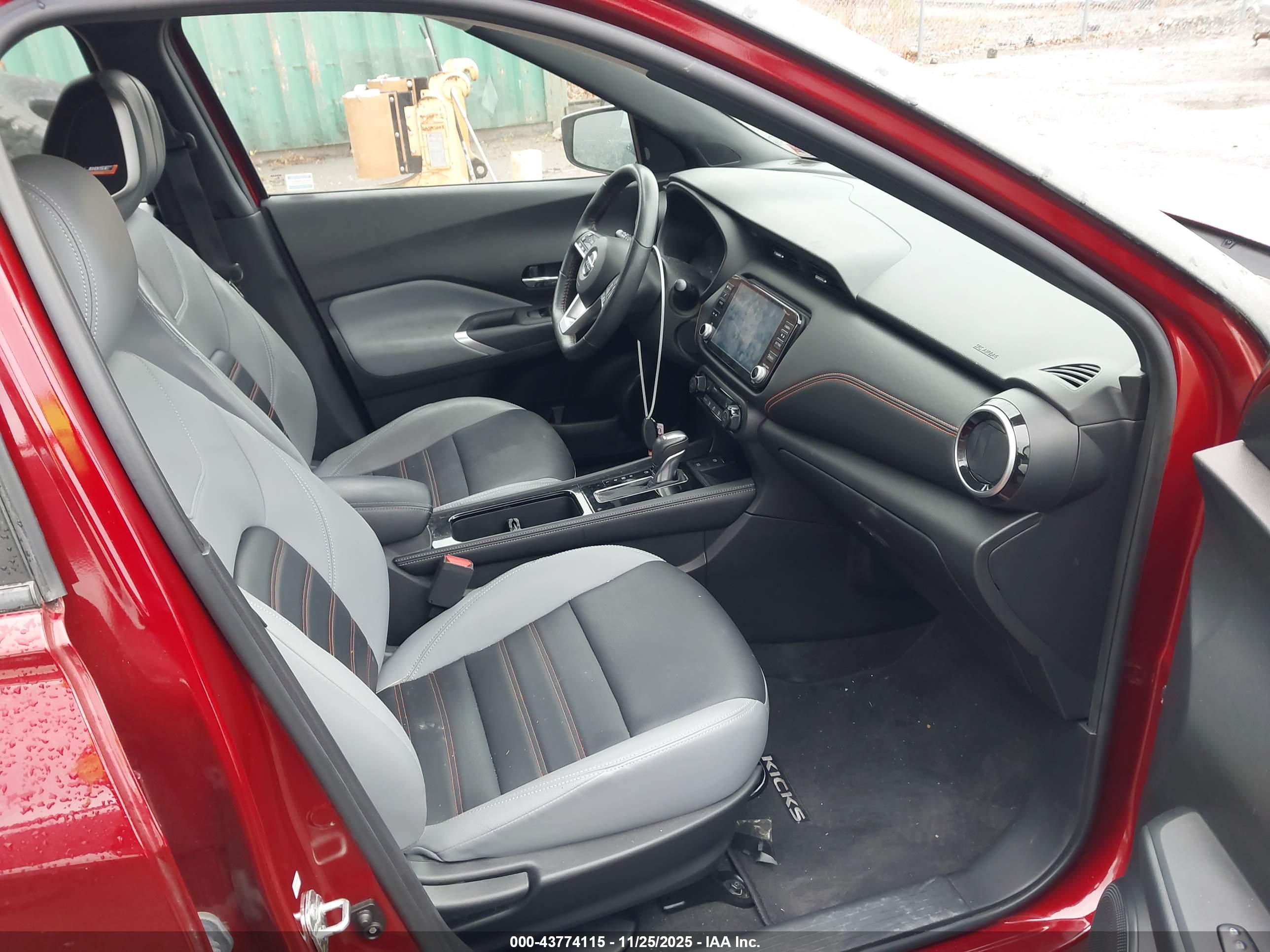 NISSAN KICKS image 5