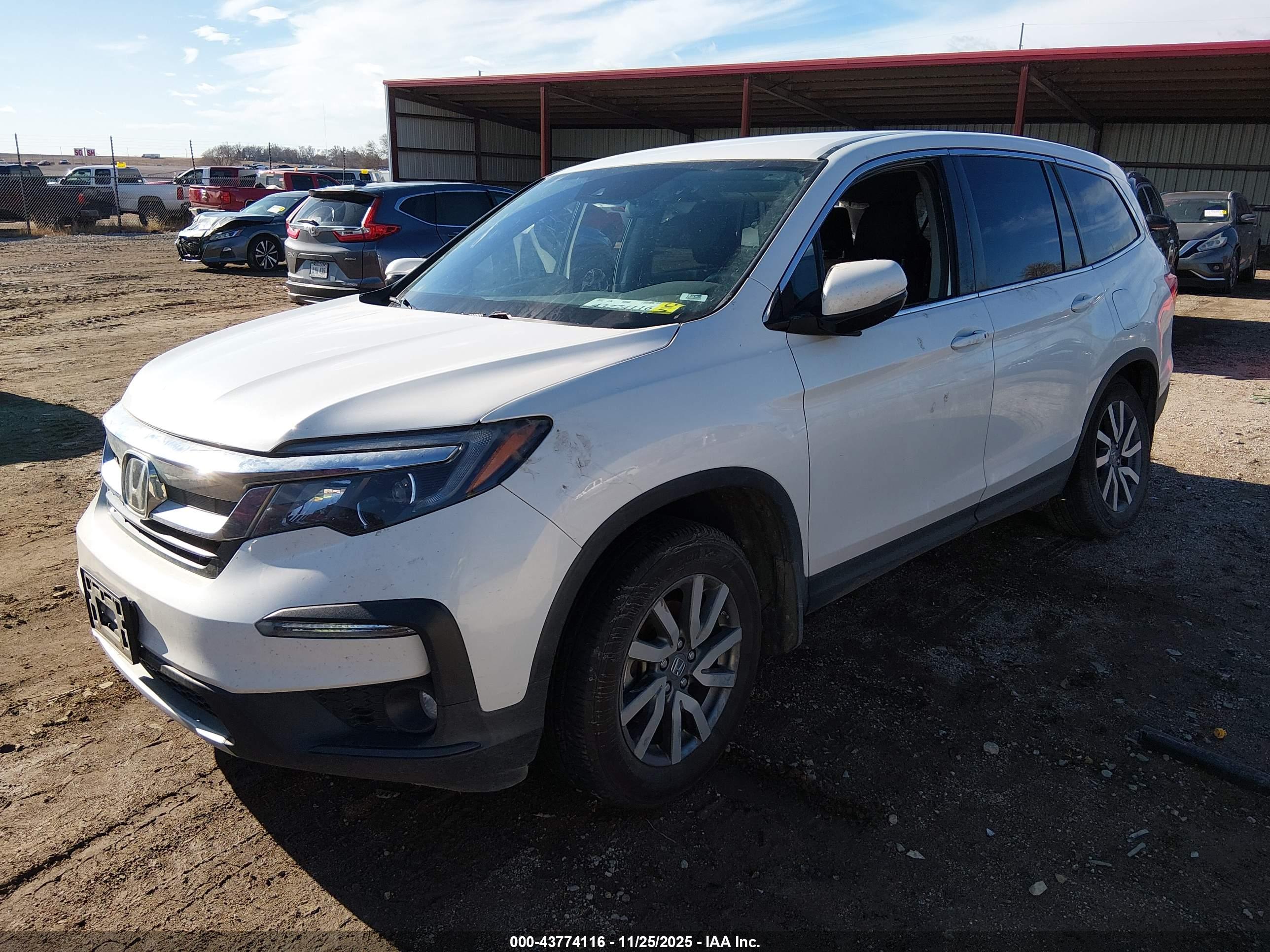 HONDA PILOT image 2