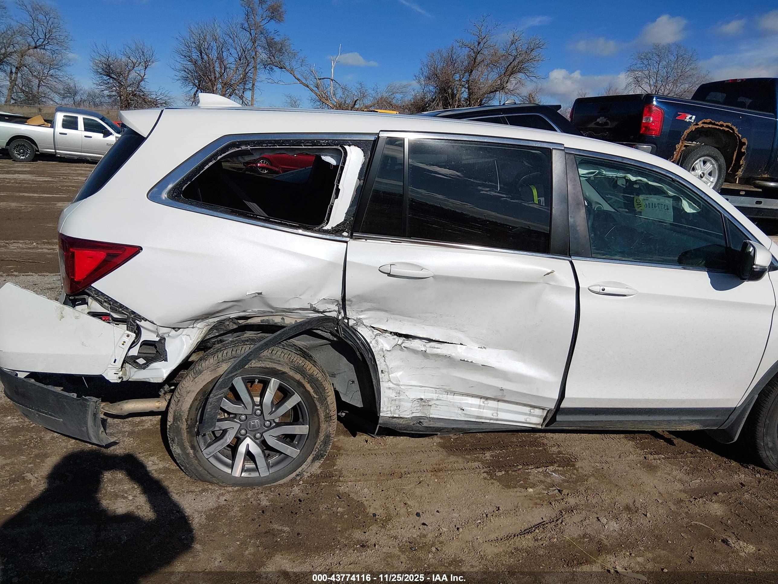 HONDA PILOT image 6