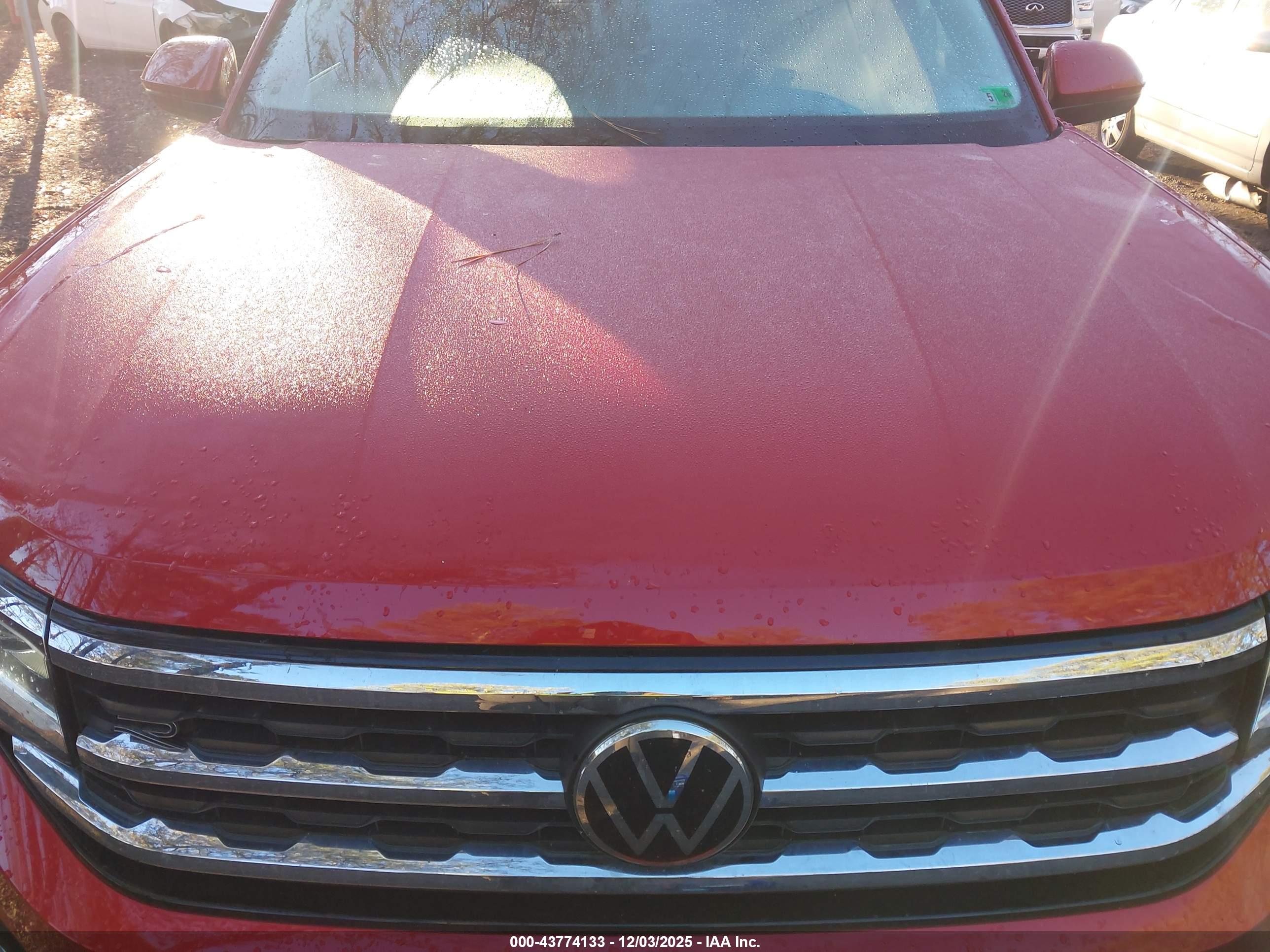 VOLKSWAGEN ATLAS image 10