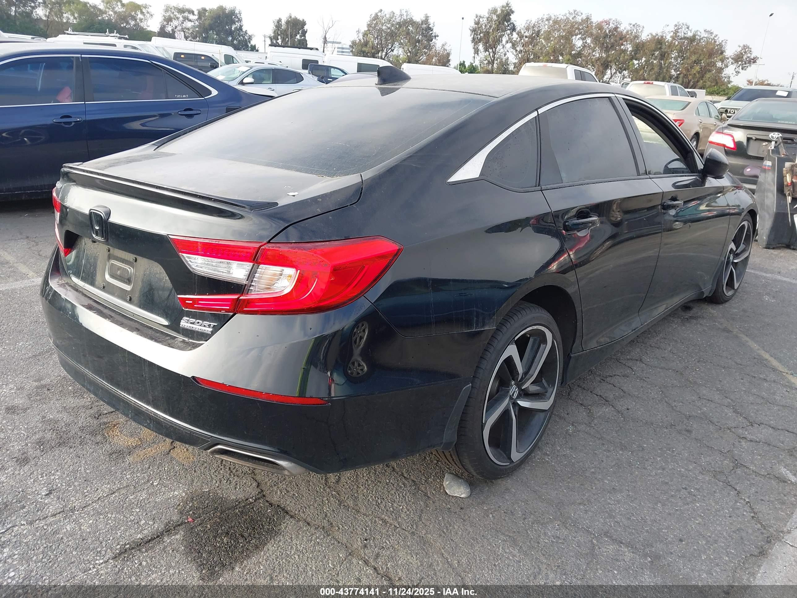 HONDA ACCORD image 4