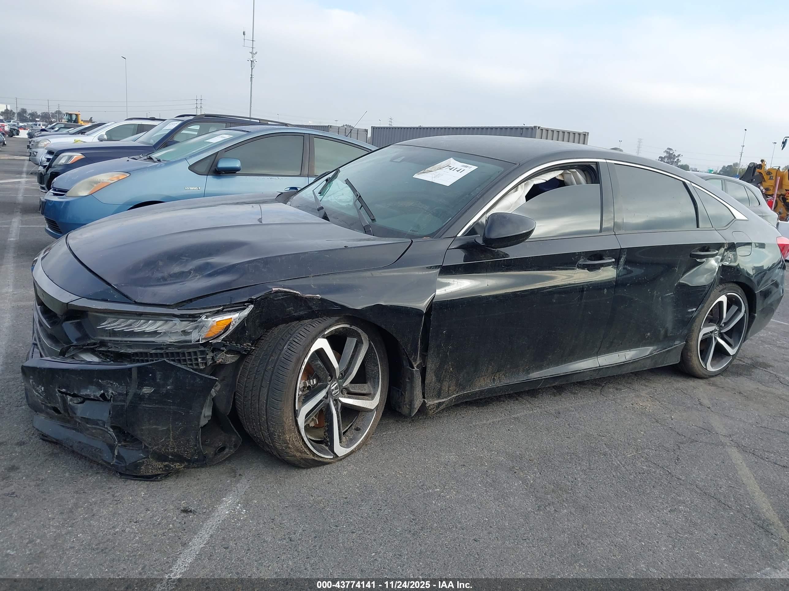 HONDA ACCORD image 6