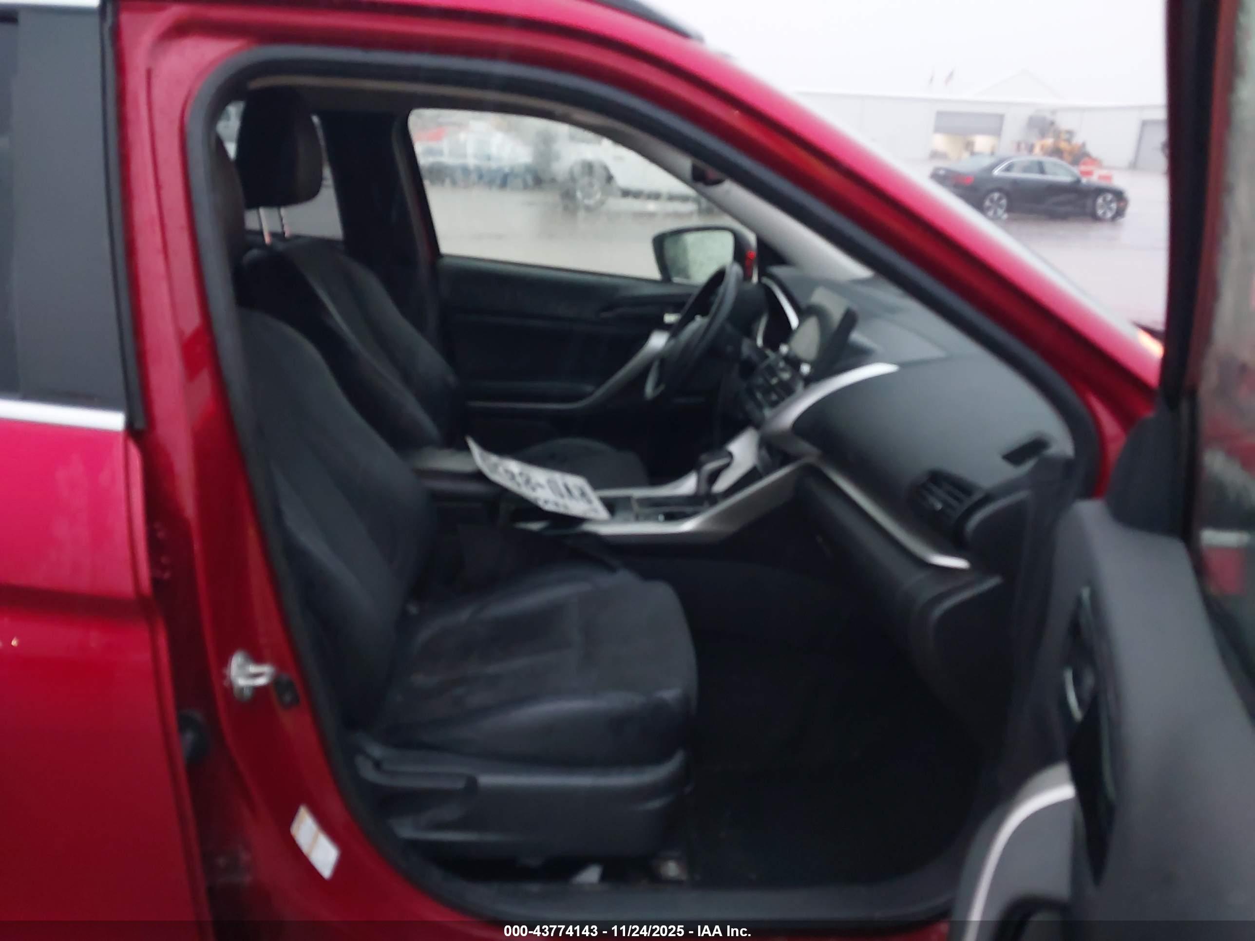 MITSUBISHI ECLIPSE image 5