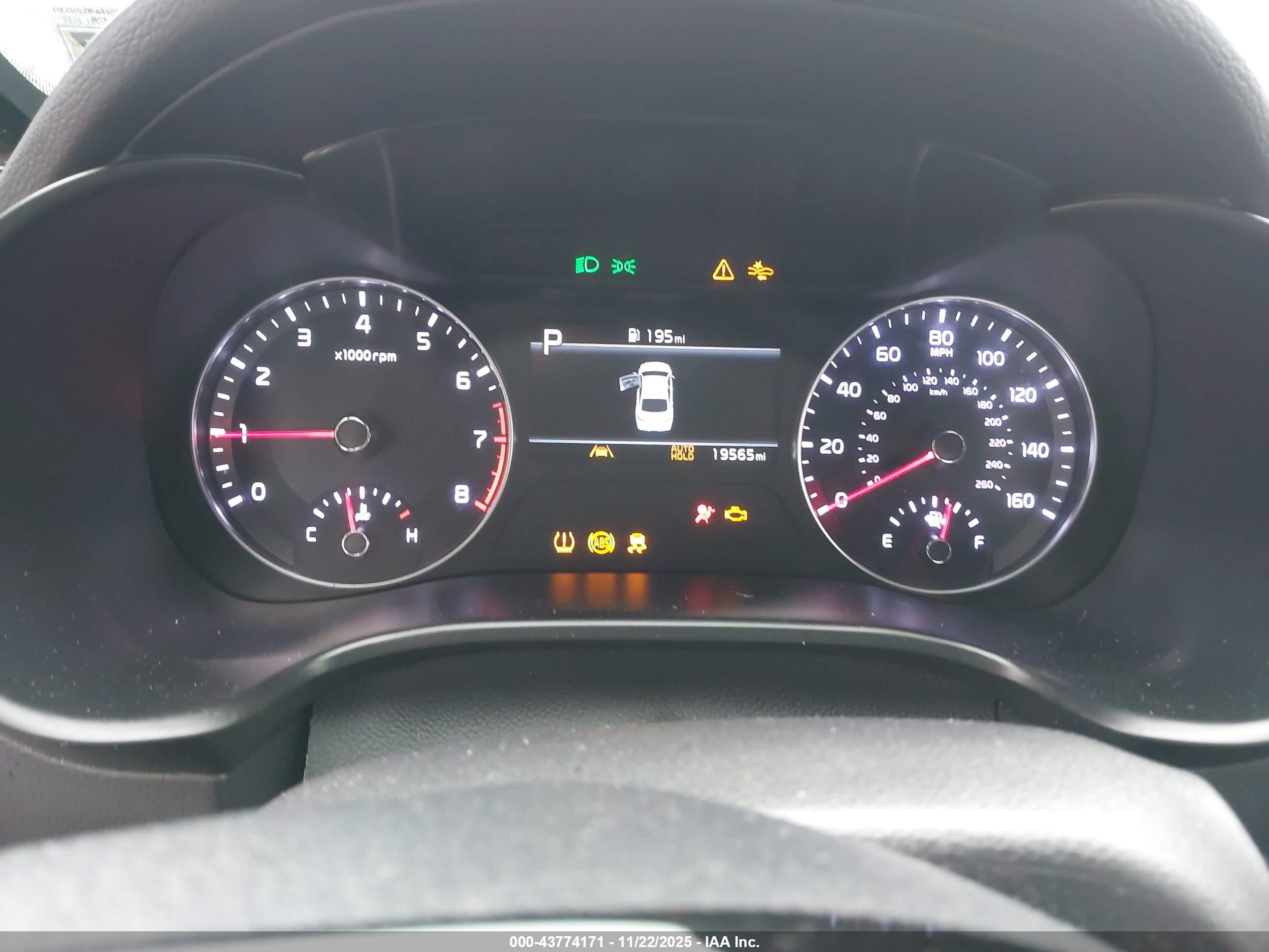 KIA FORTE image 7