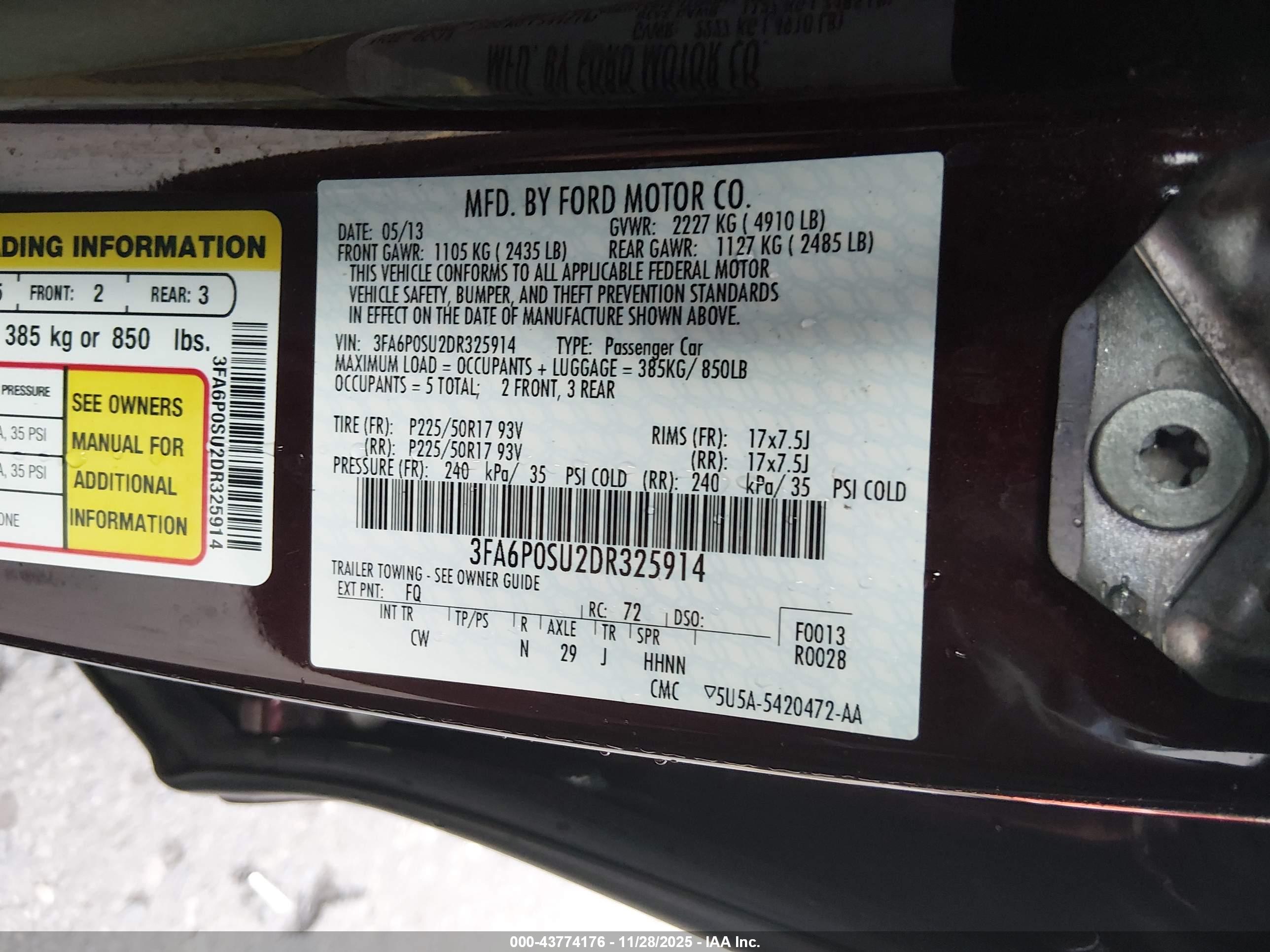 FORD FUSION image 9