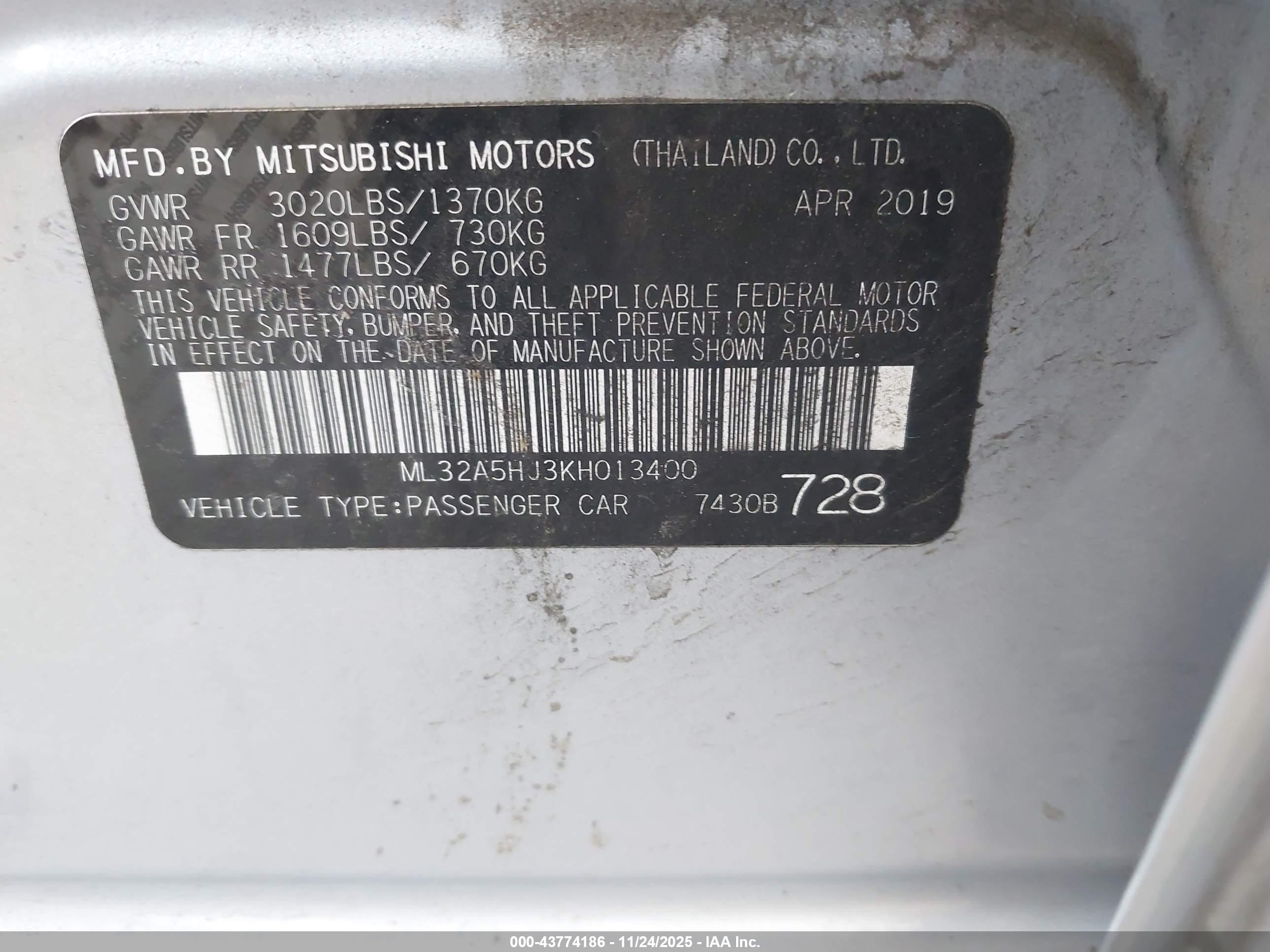 MITSUBISHI MIRAGE image 9