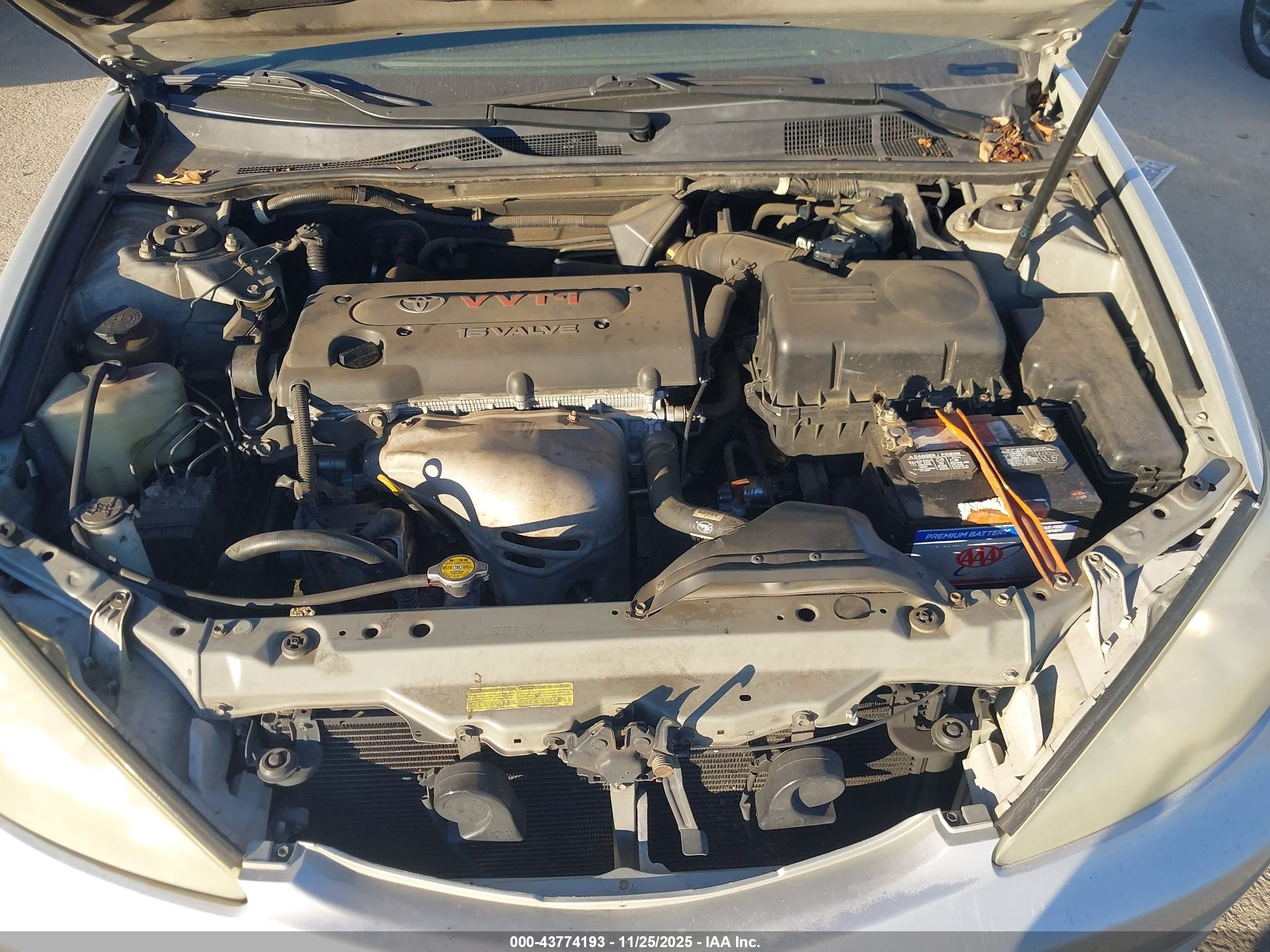TOYOTA CAMRY image 10