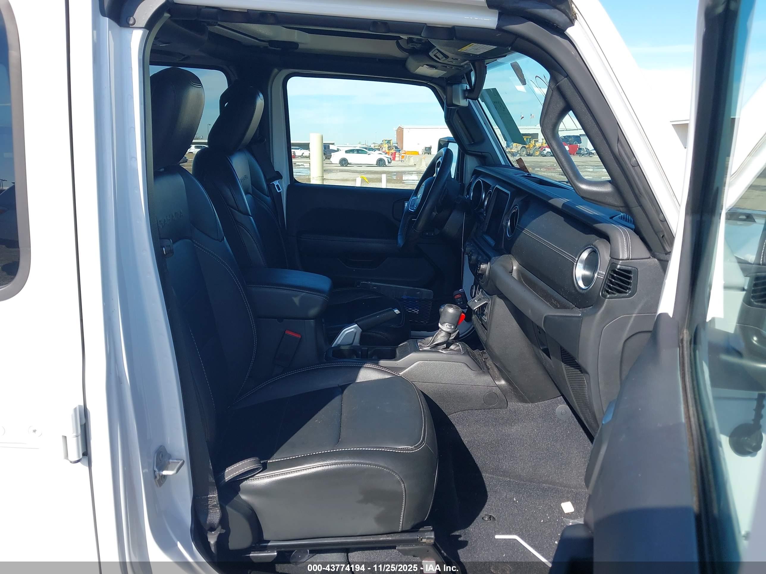 JEEP WRANGLER image 5